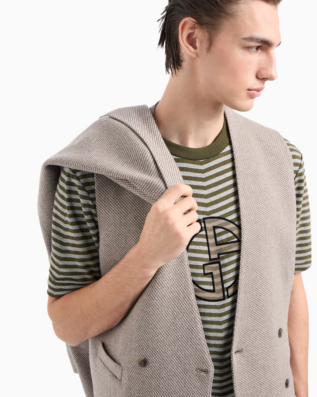 Chevron jacquard stretch viscose crew-neck T-shirt Slide 6