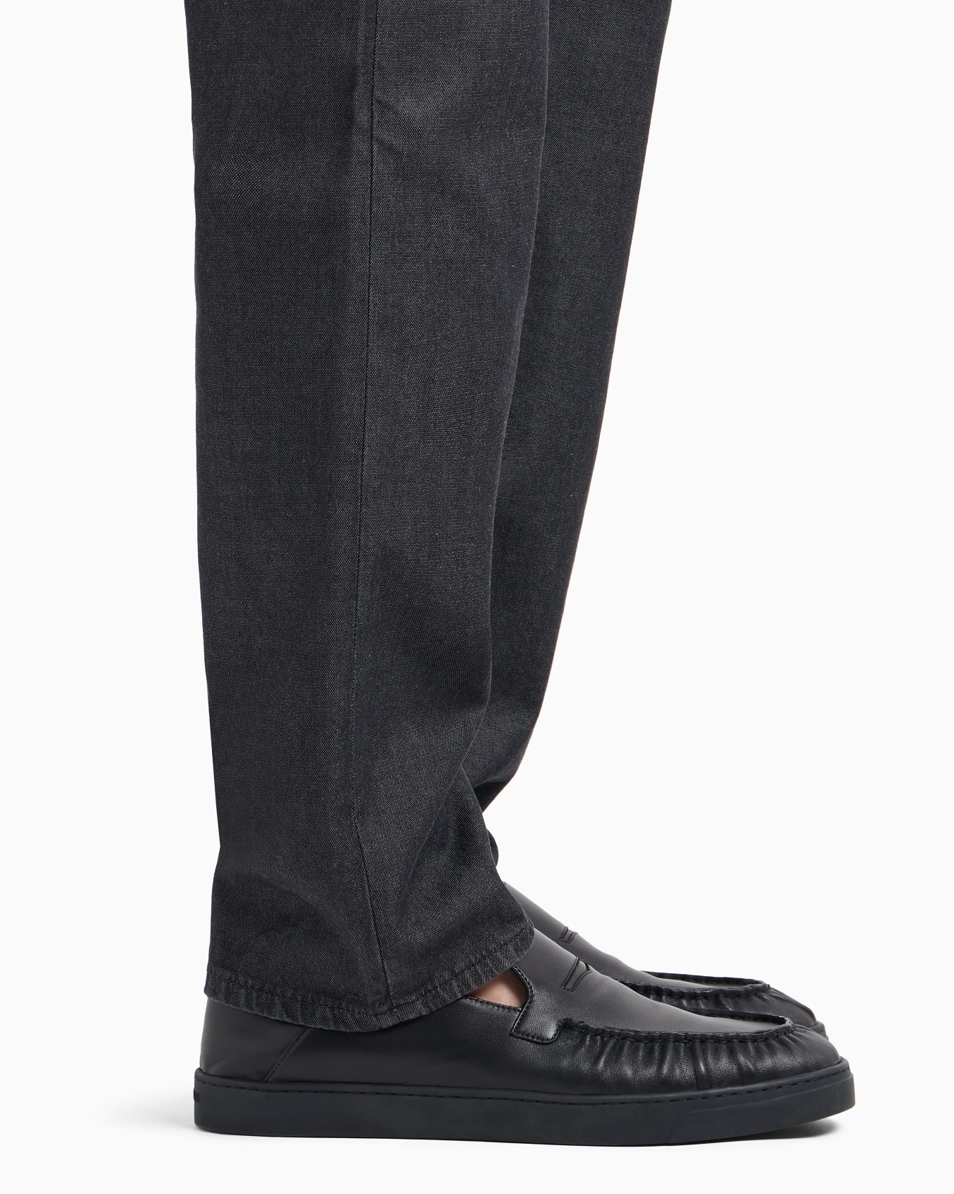 Stretch cotton and silk, regular-fit, five-pocket trousers Slide 4