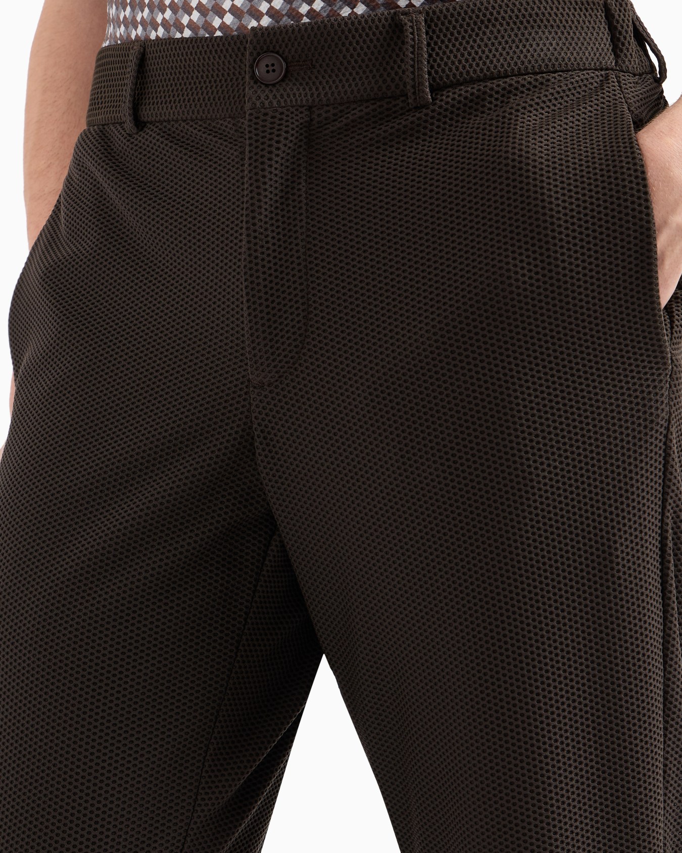 Technical waffle flat-front trousers Slide 4