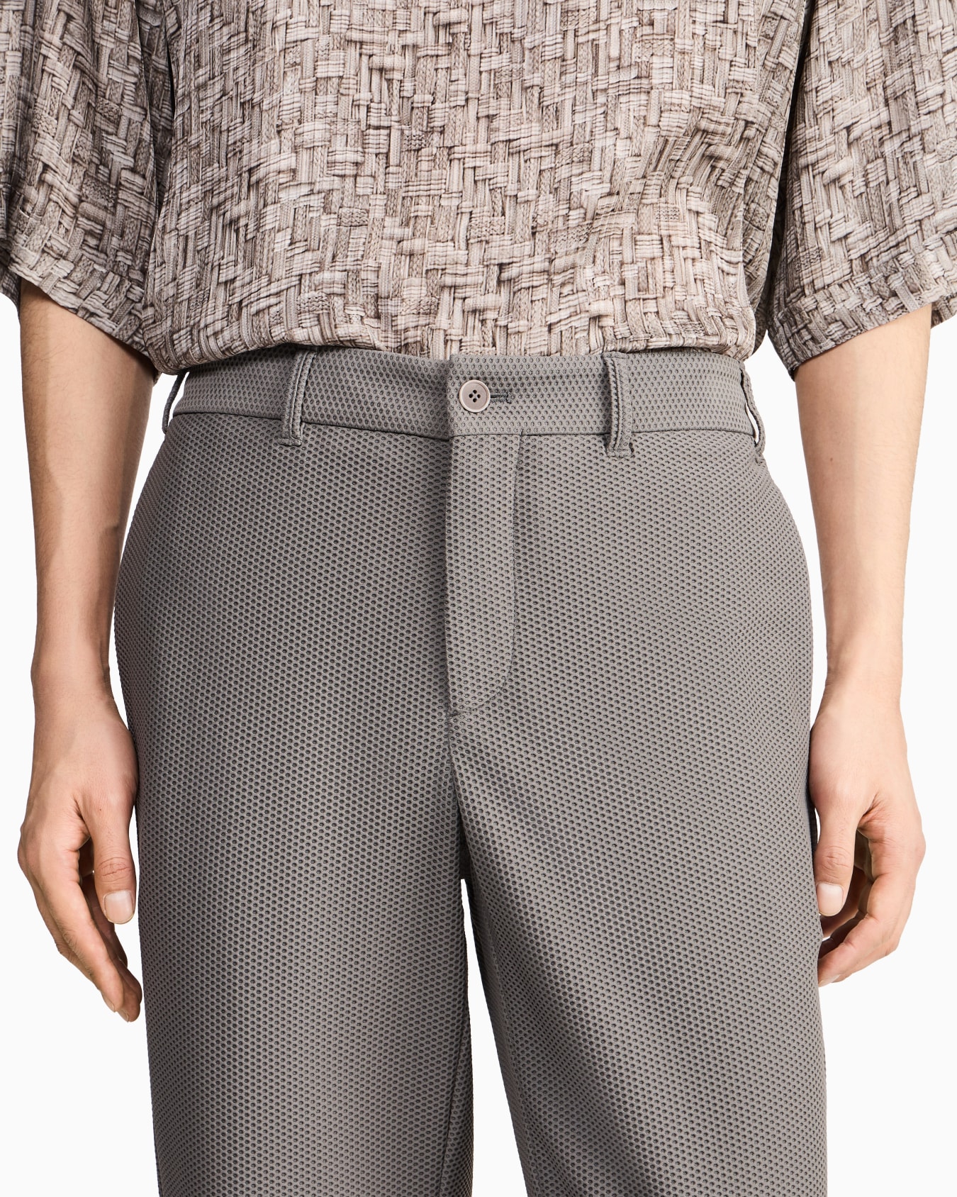 Pantalon sans pince en tissu gaufré technique Diapositive 4