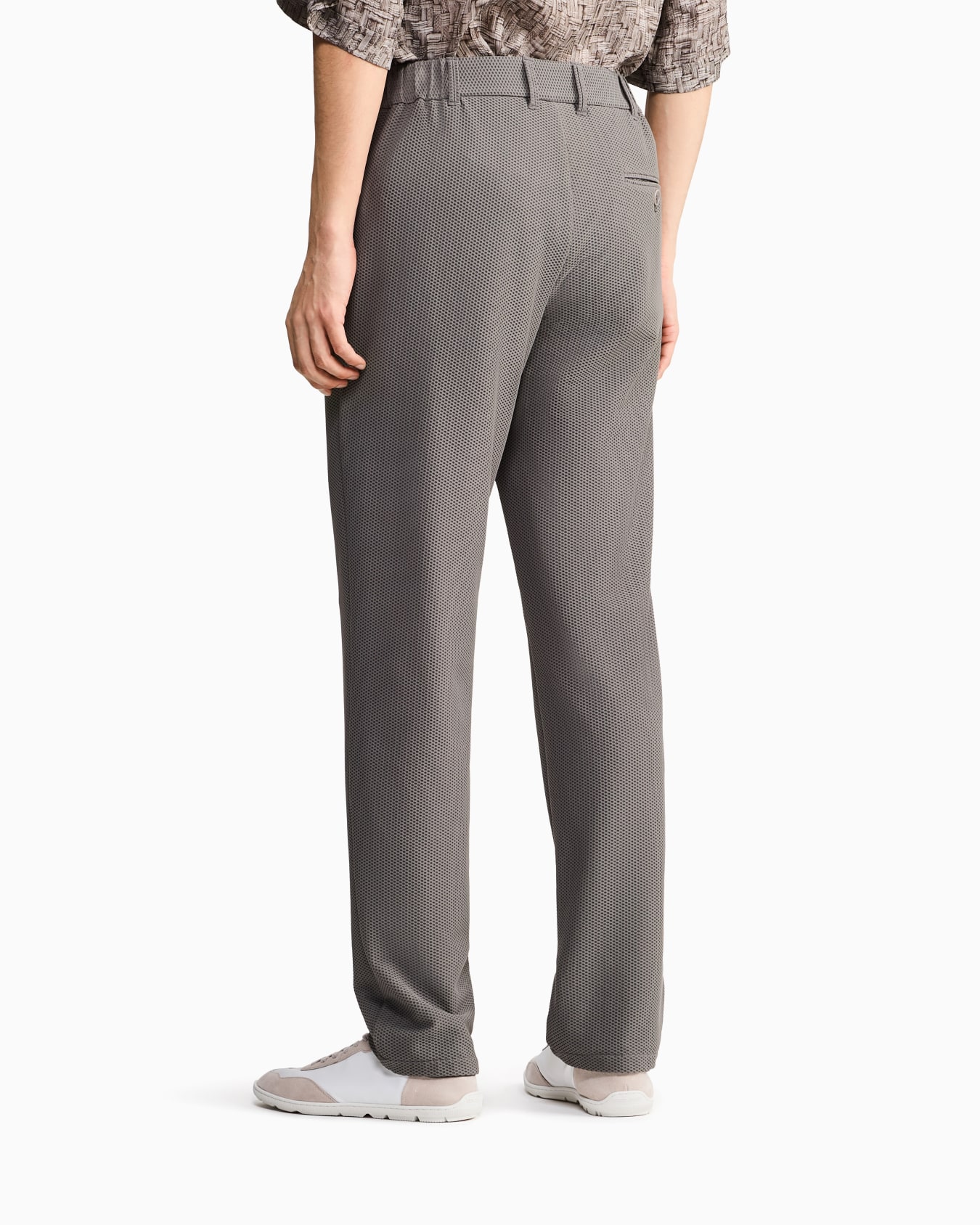 Pantalon sans pince en tissu gaufré technique Diapositive 2