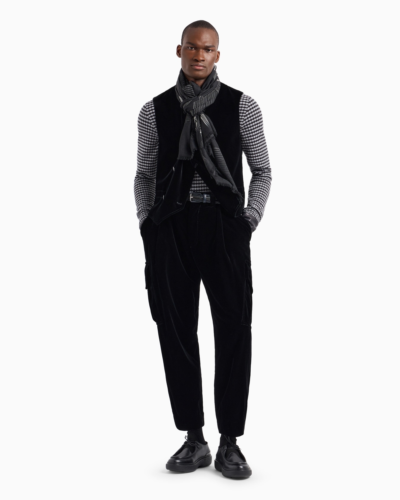 Wool-blend jacquard crew-neck jumper Slide 4