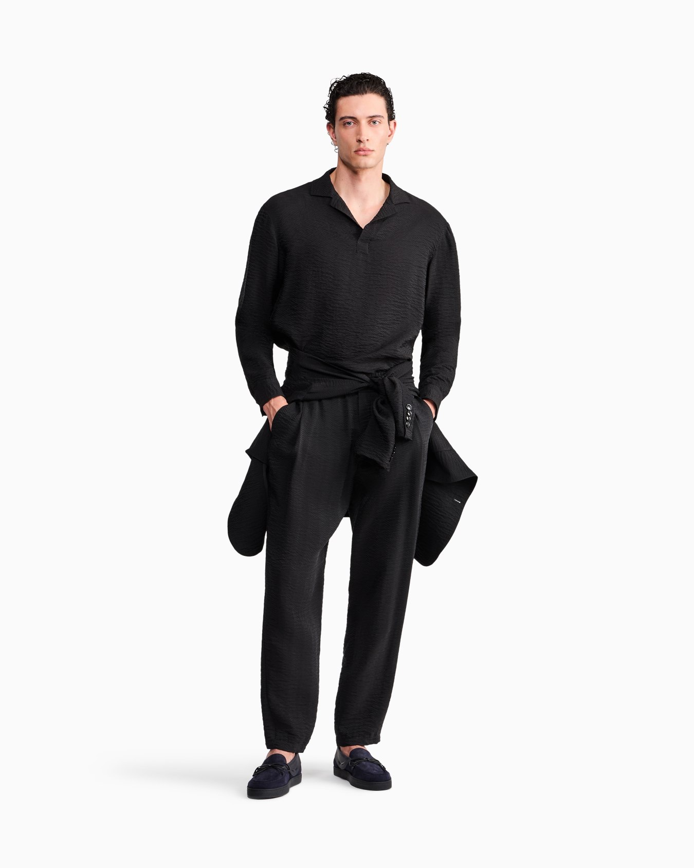 Oversized shirt in cupro with micro jacquard chevron Slide 1
