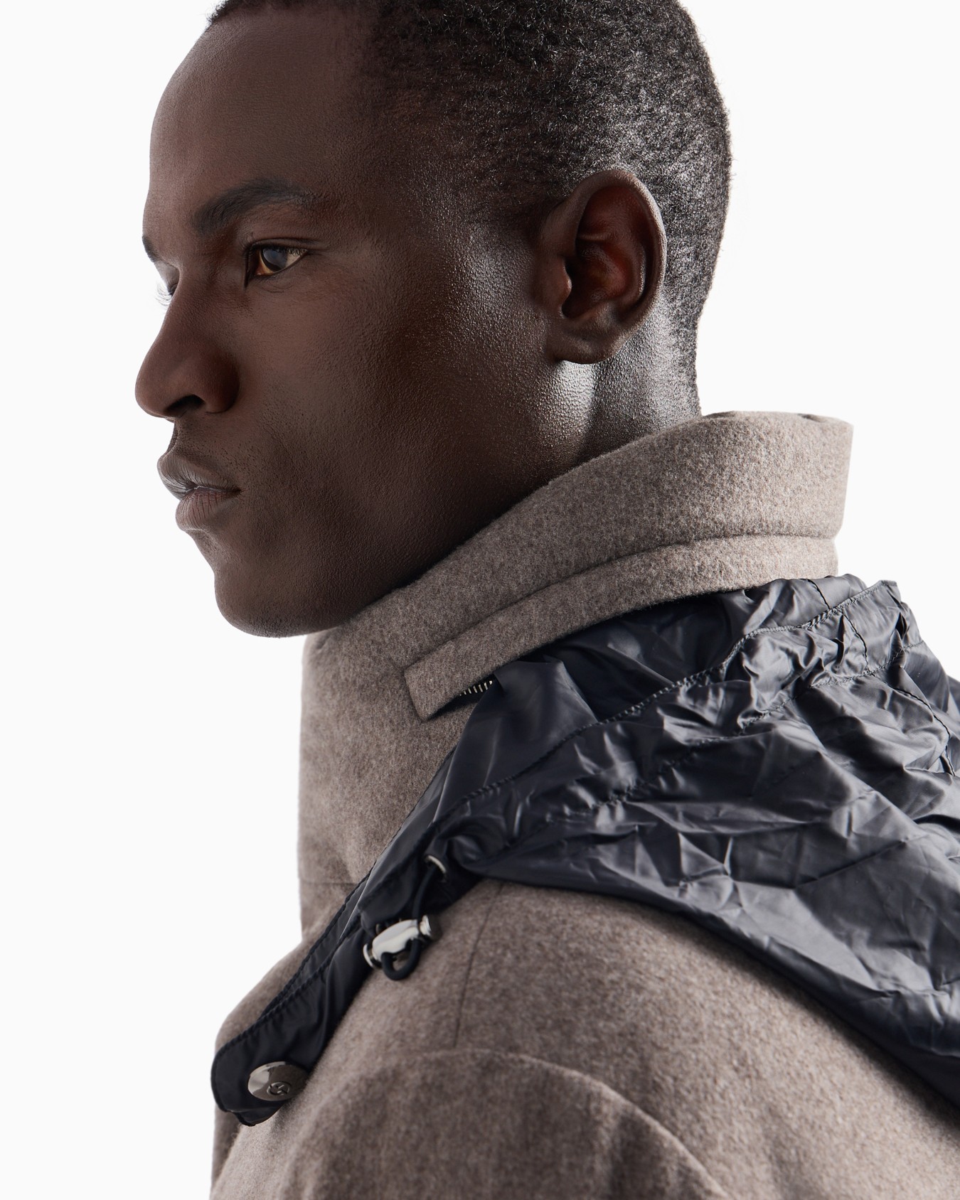 Long cashmere pea coat with down padding Slide 5