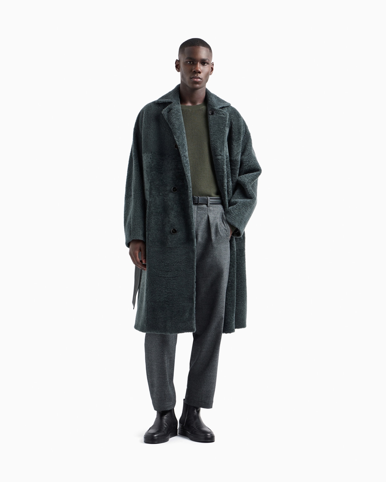 Long shearling coat Slide 2