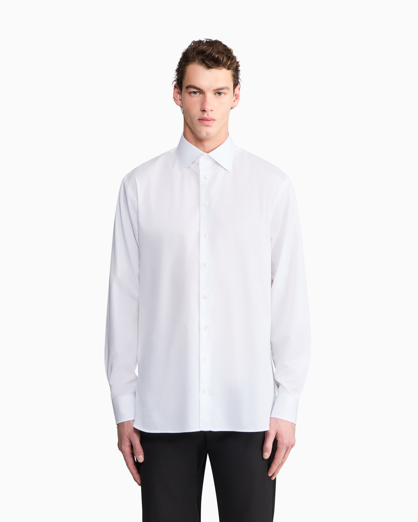 Regular-fit shirt in luxury cotton twill Slide 4