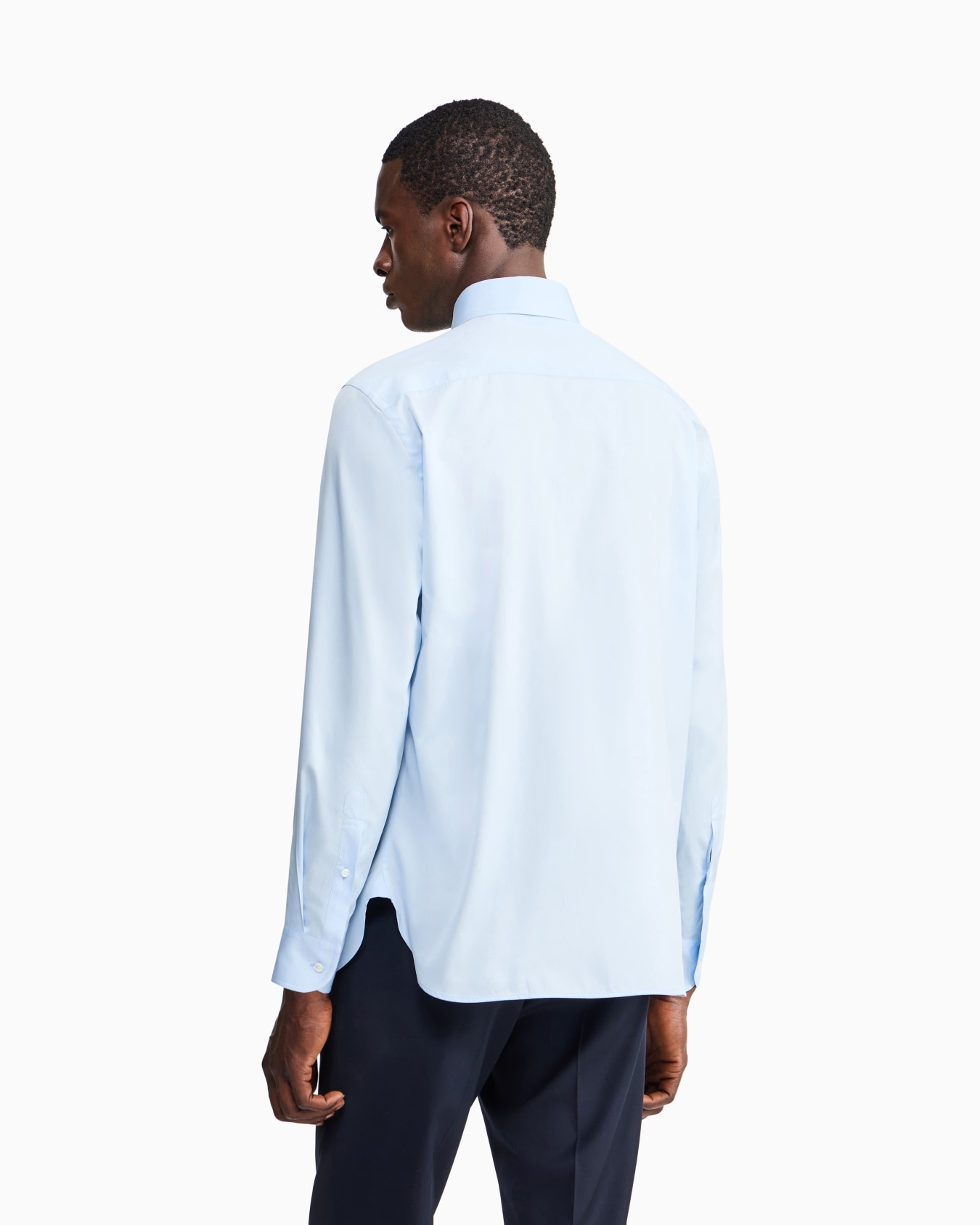 Regular-fit shirt in luxury cotton twill Slide 5