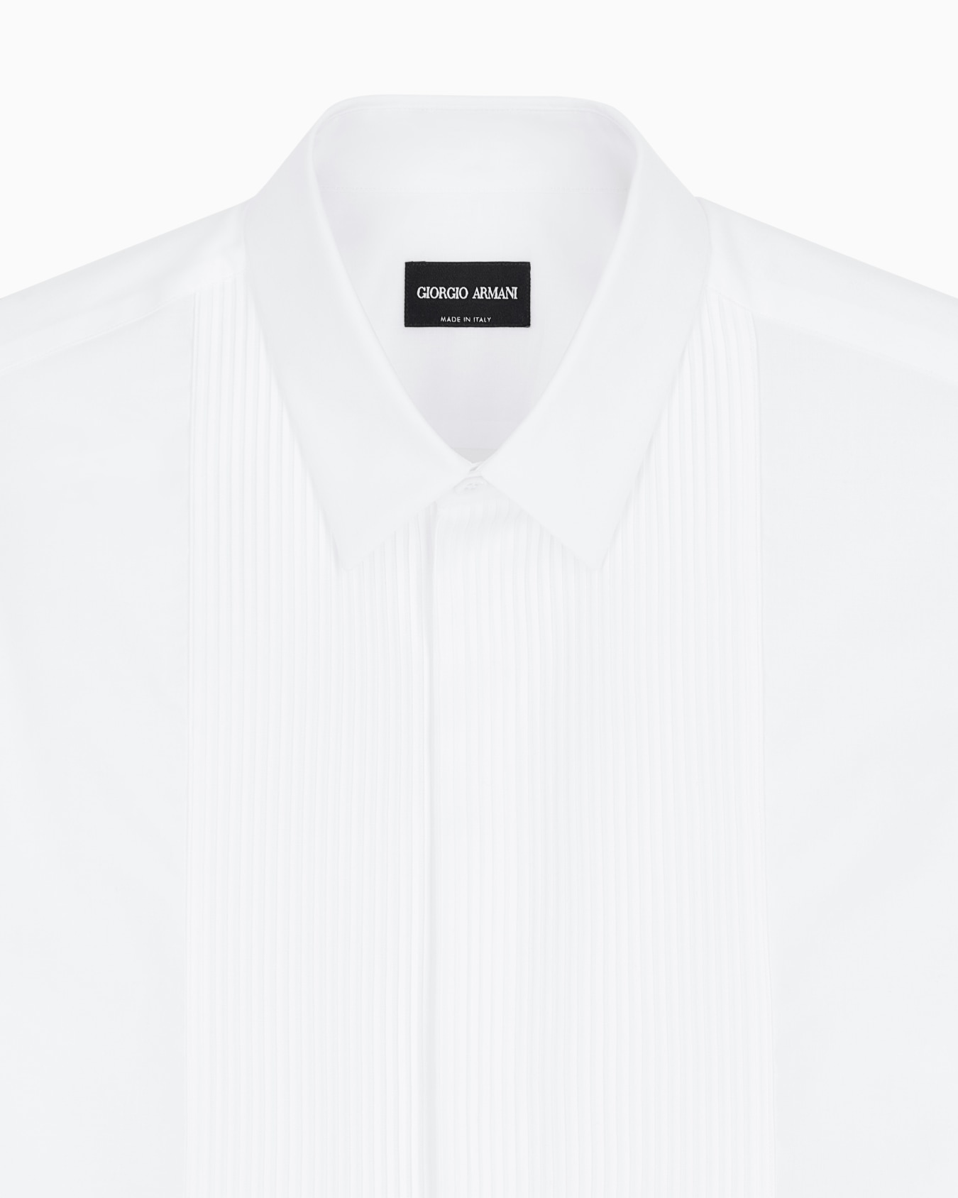 Cotton tuxedo shirt with pleated detail Slide 4