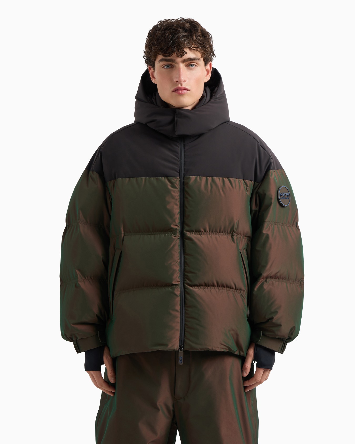 Giorgio Armani Neve hooded down jacket in iridescent fabric Slide 4