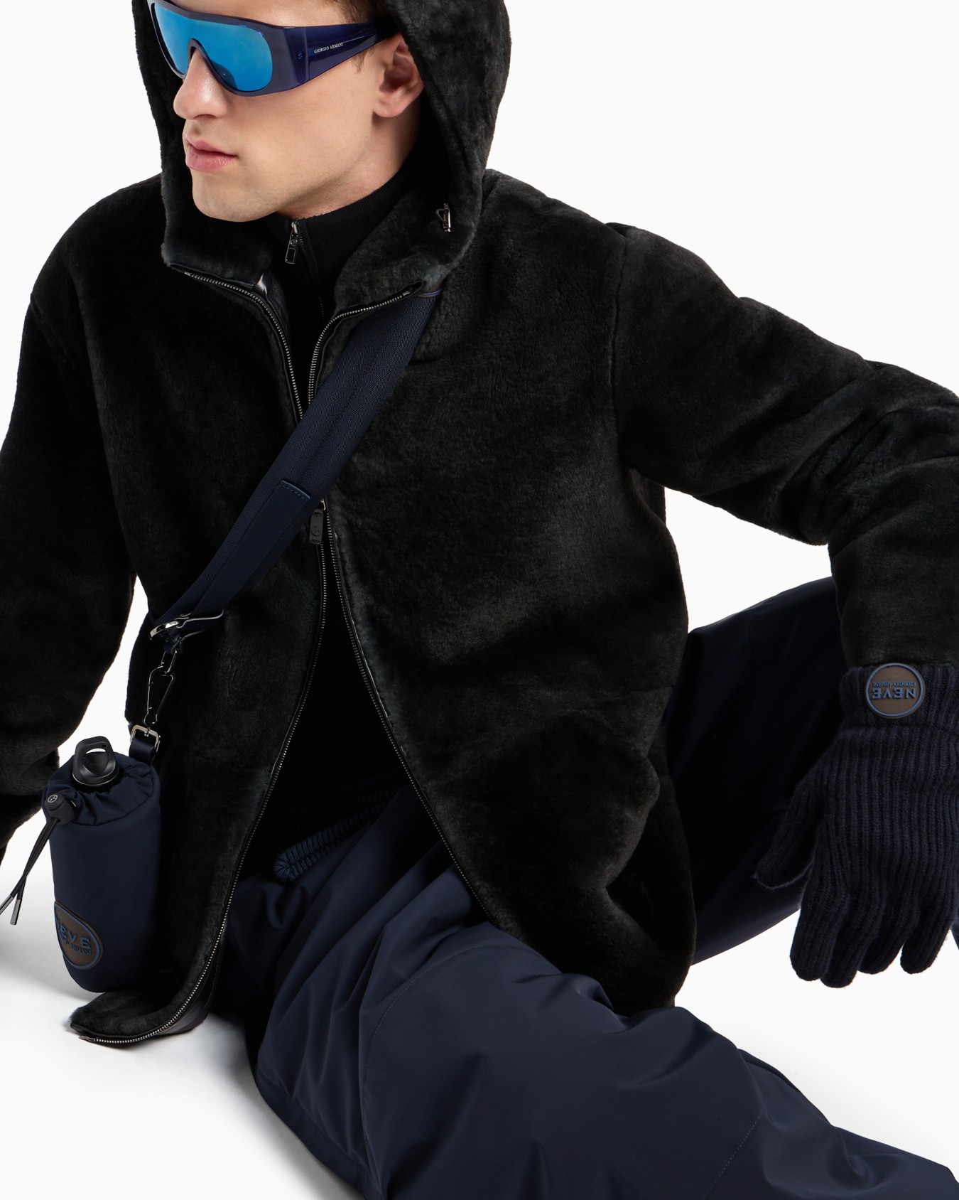 Giorgio Armani Neve ski trousers in waterproof fabric Slide 7