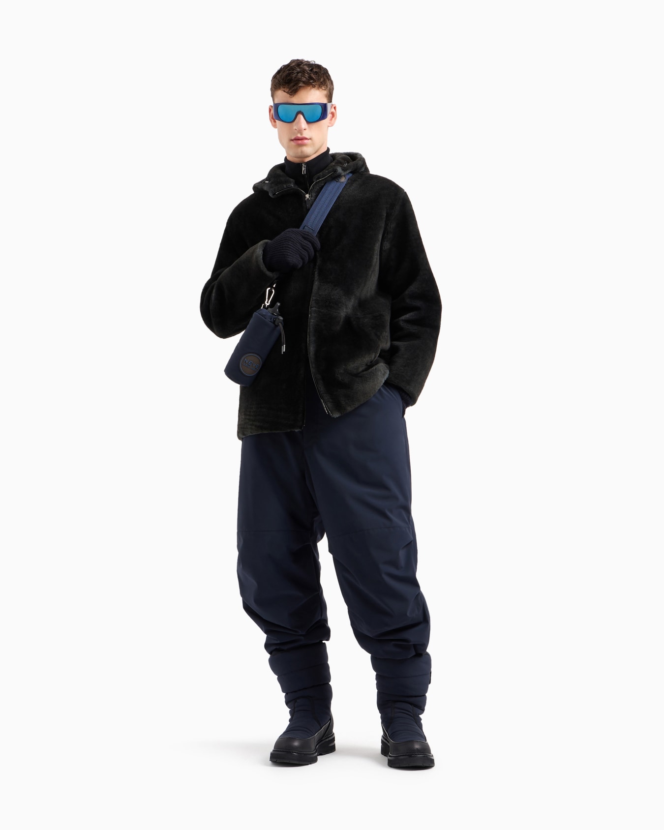 Giorgio Armani Neve ski trousers in waterproof fabric Slide 2