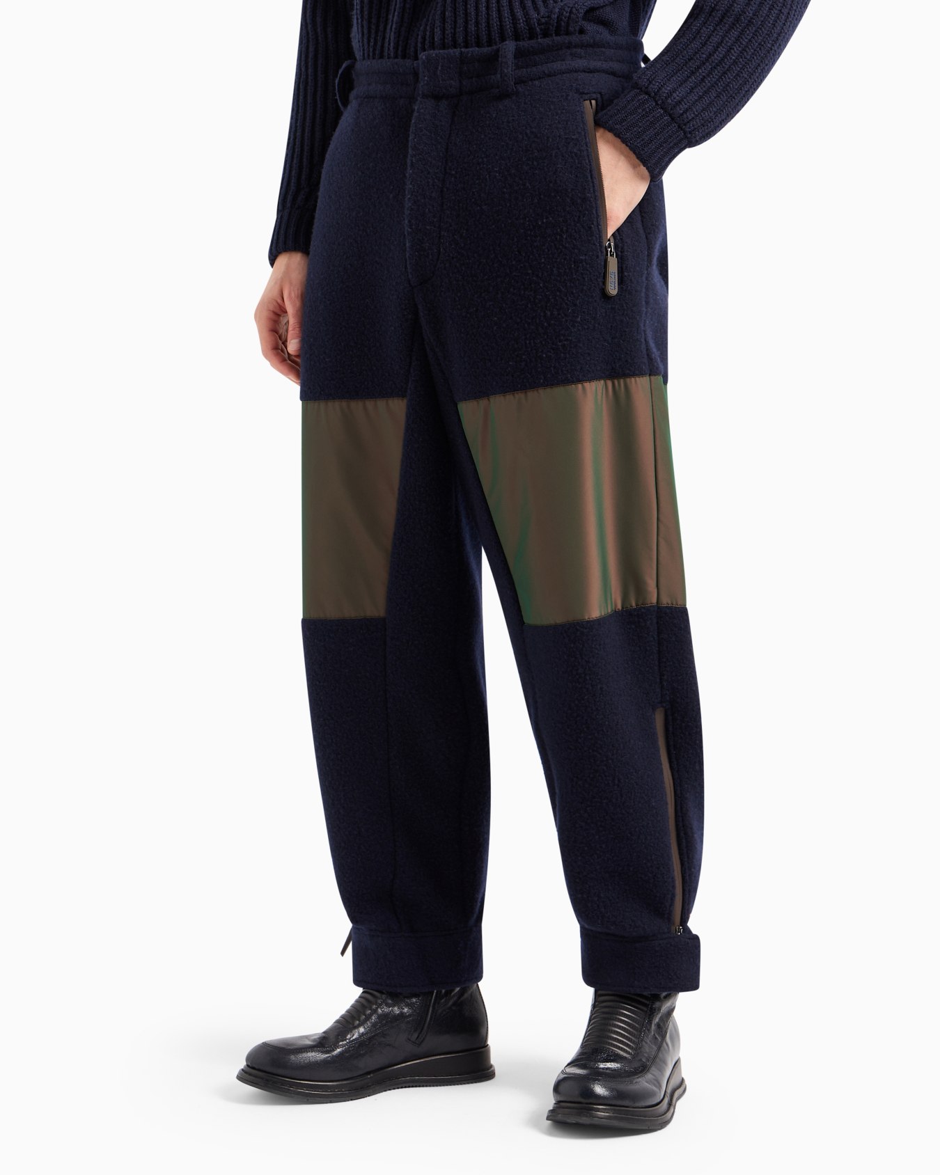 Giorgio Armani Neve wool and cashmere trousers Slide 4