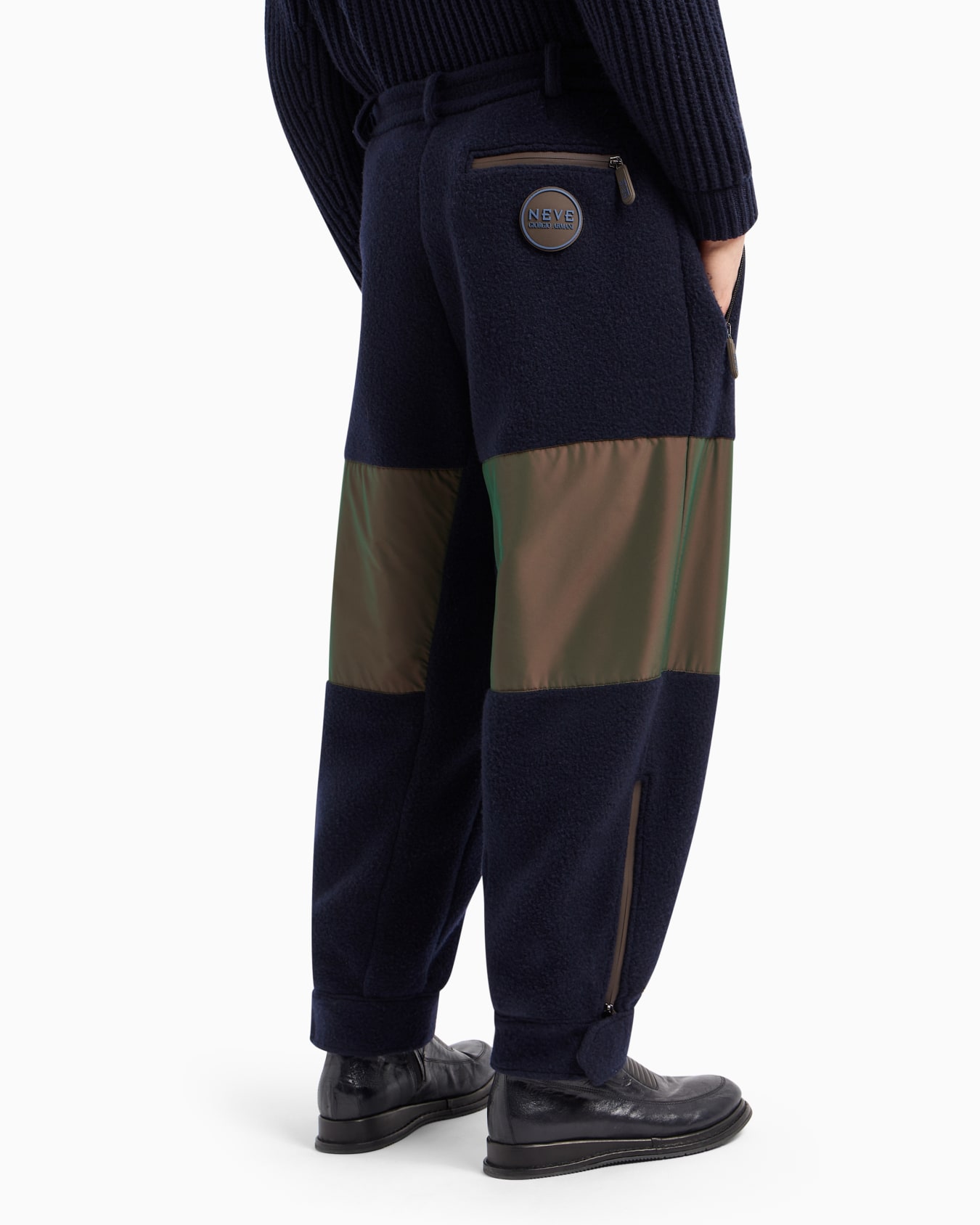 Giorgio Armani Neve wool and cashmere trousers Slide 3