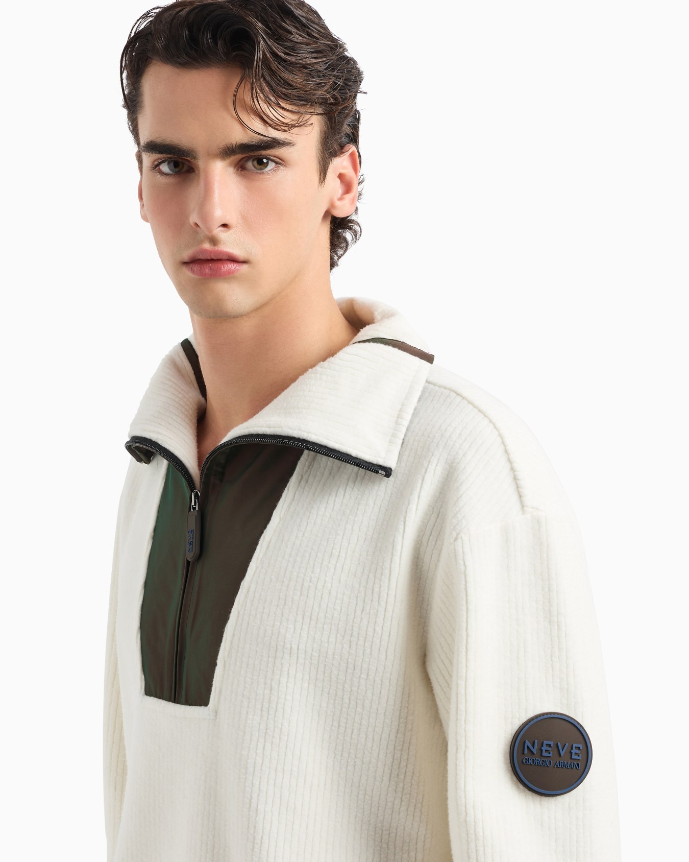 Giorgio Armani Neve three-quarter zip sweatshirt in ribbed cotton and cashmere Slide 4