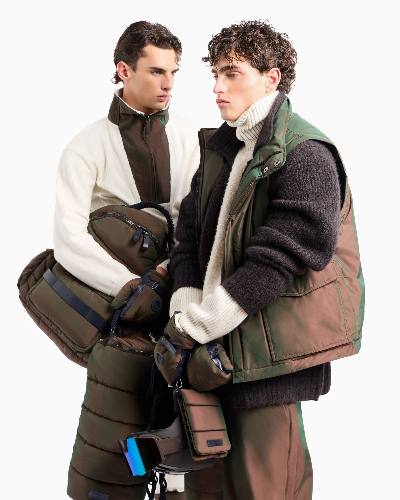 Giorgio Armani Neve three-quarter zip sweatshirt in ribbed cotton and cashmere Slide 5