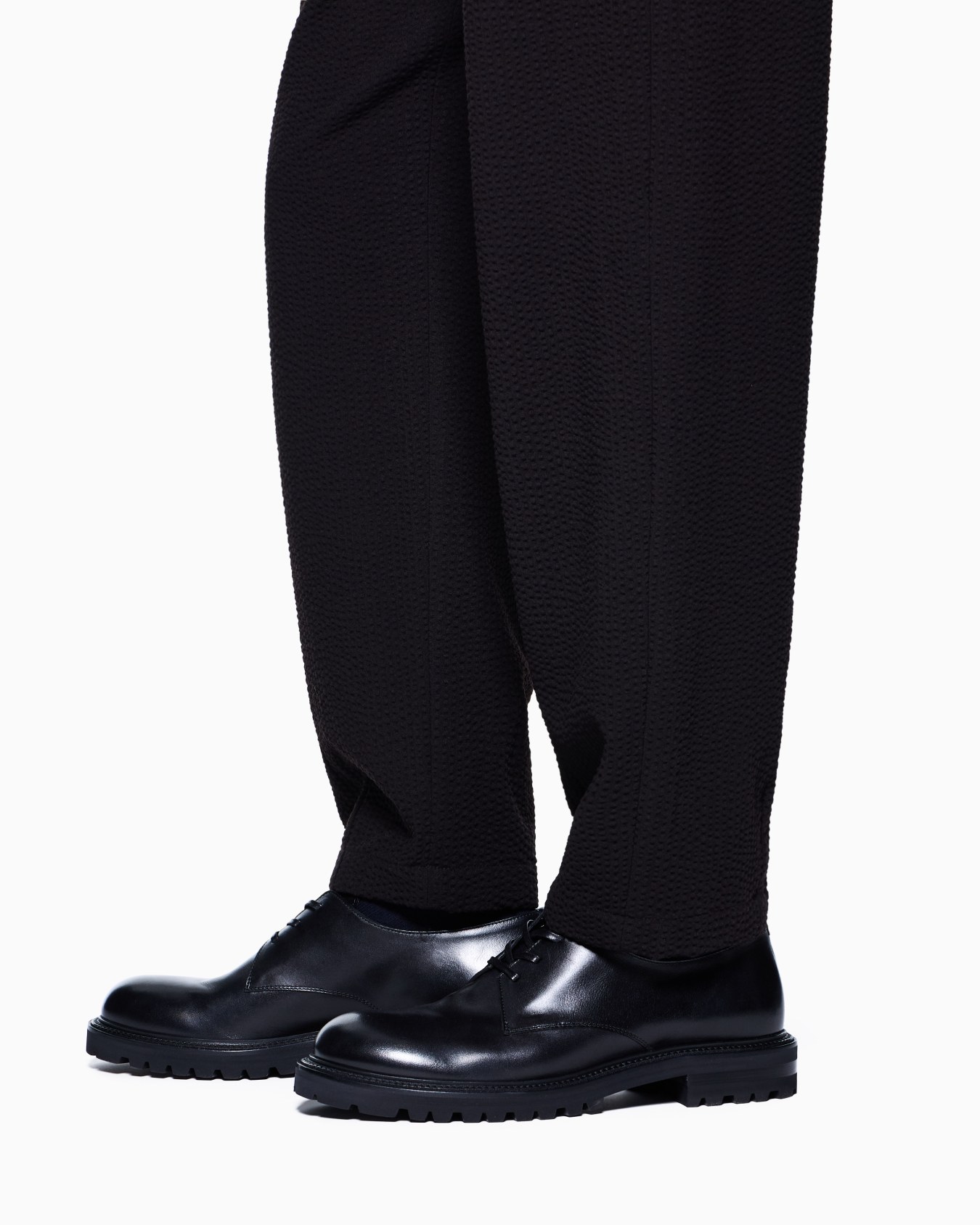 Pantalon à une pince en laine vierge et cachemire seersucker Diapositive 4