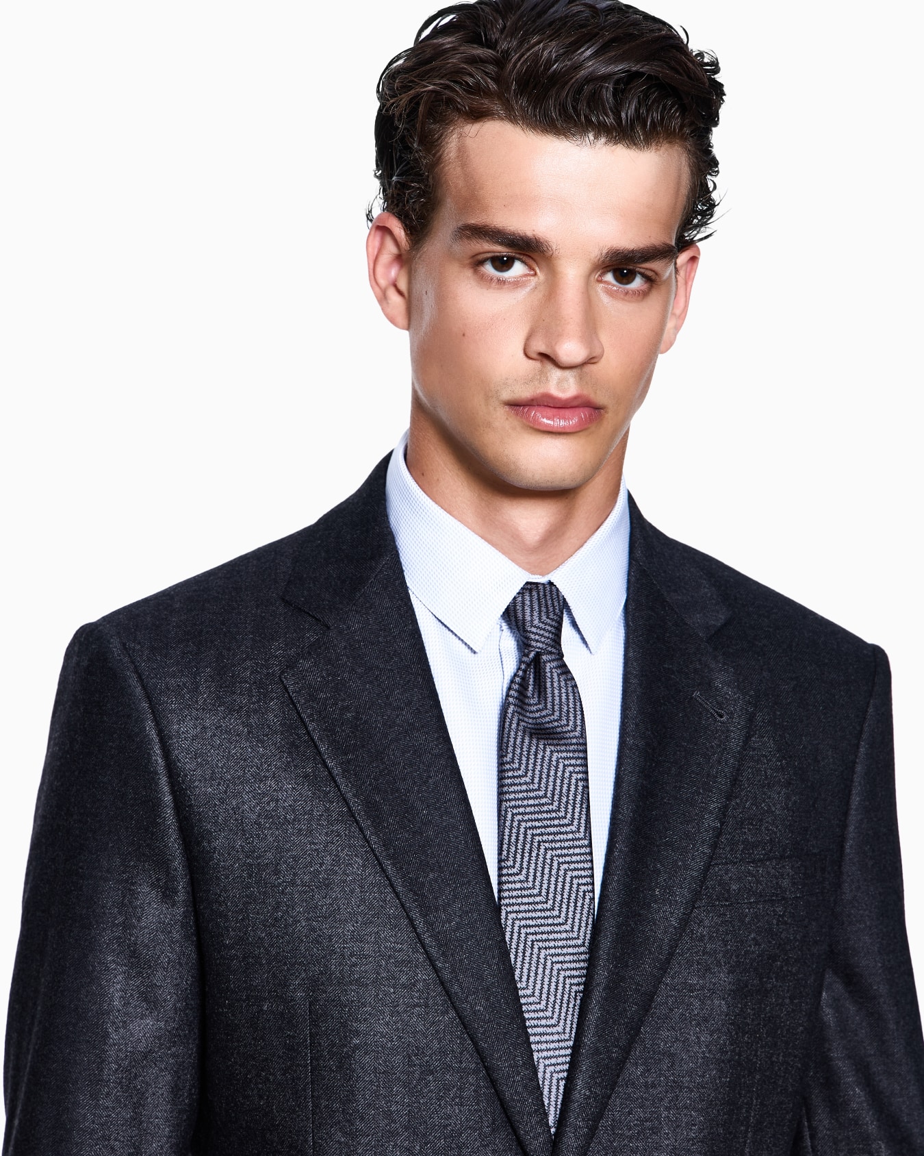 Soho Line Single-breasted suit in chevron virgin wool and cashmere Slide 3