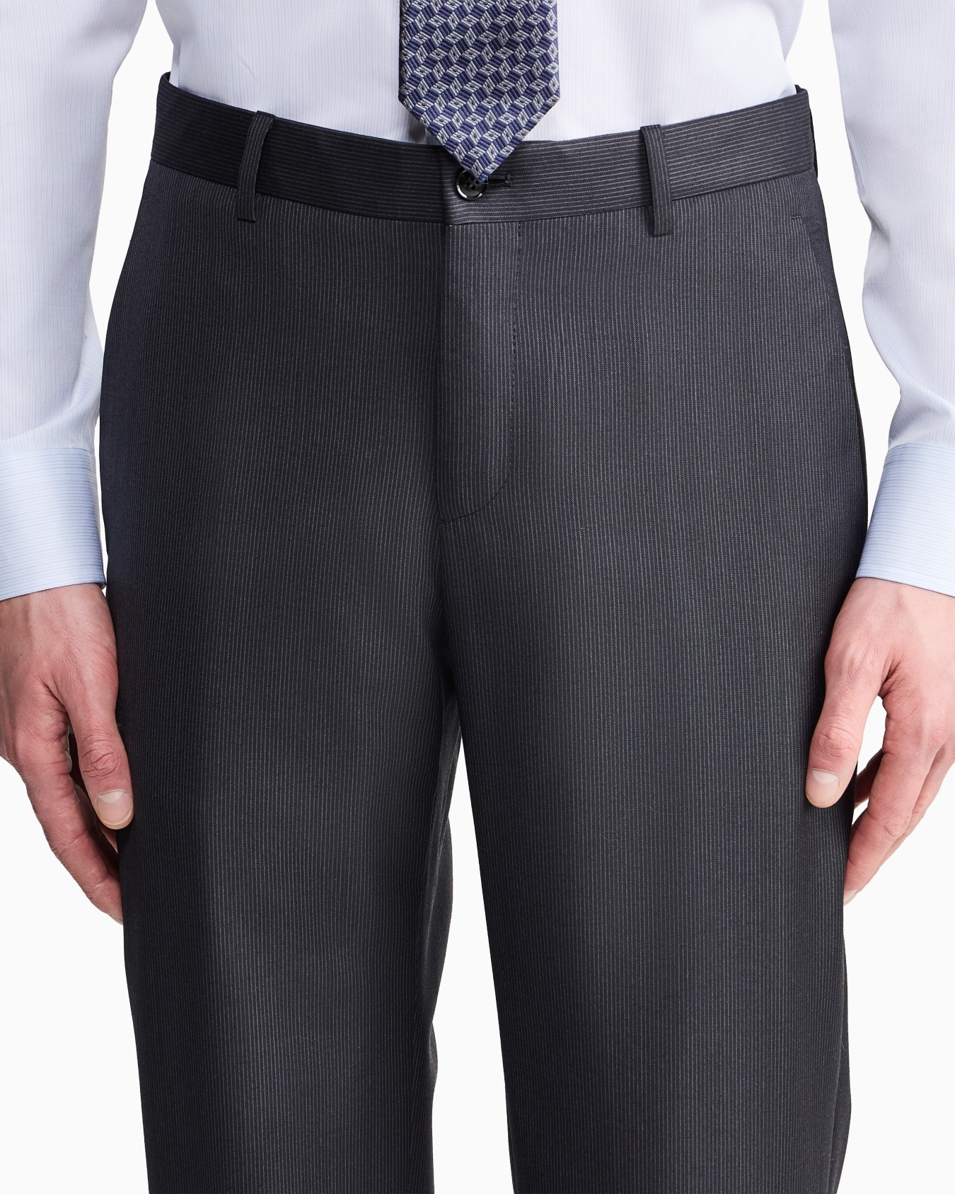 Soho Line, single-breasted, micro-pinstriped wool suit Slide 6