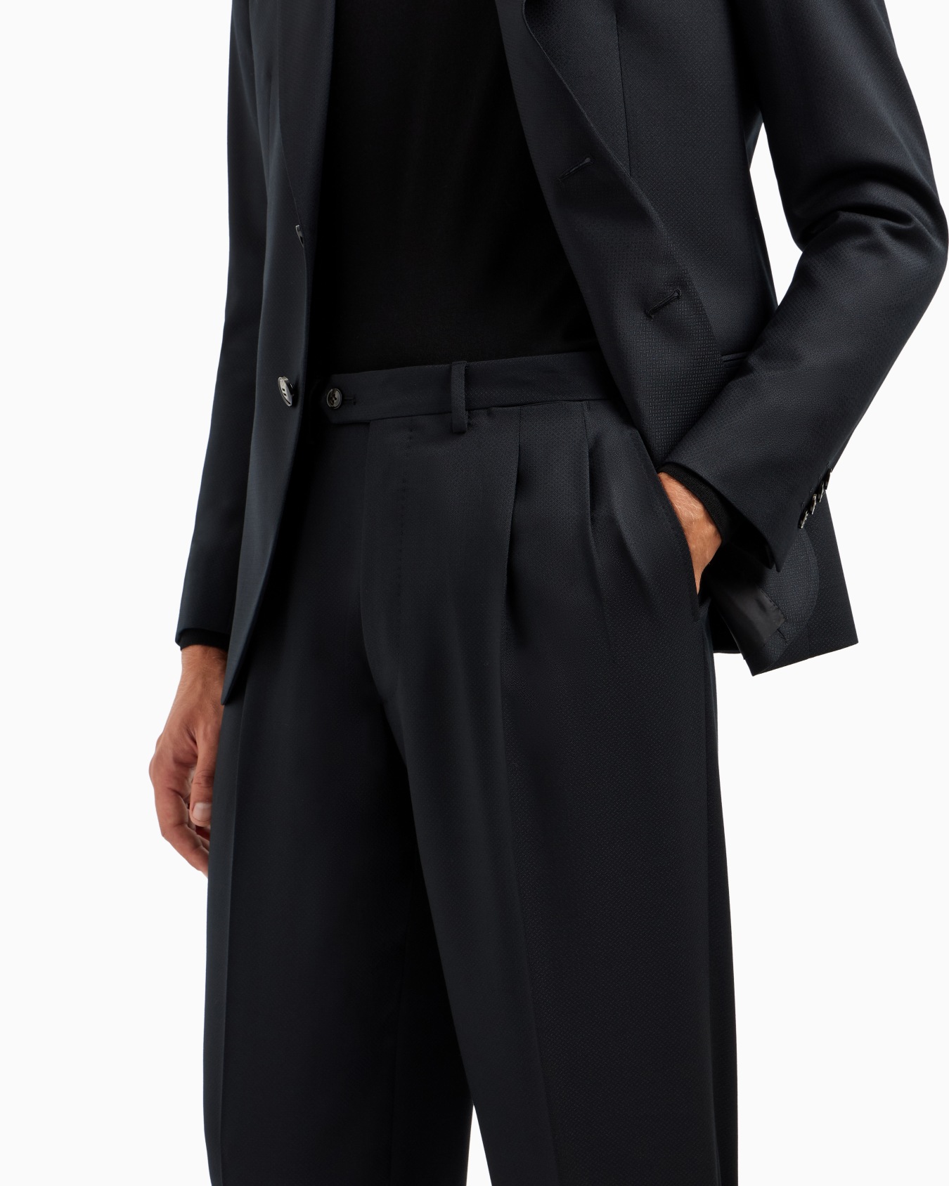 Costume gamme Soho à simple boutonnage en laine vierge armurée Diapositive 5