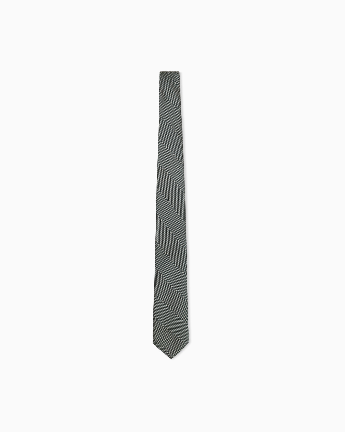 Tie in silk Slide 0
