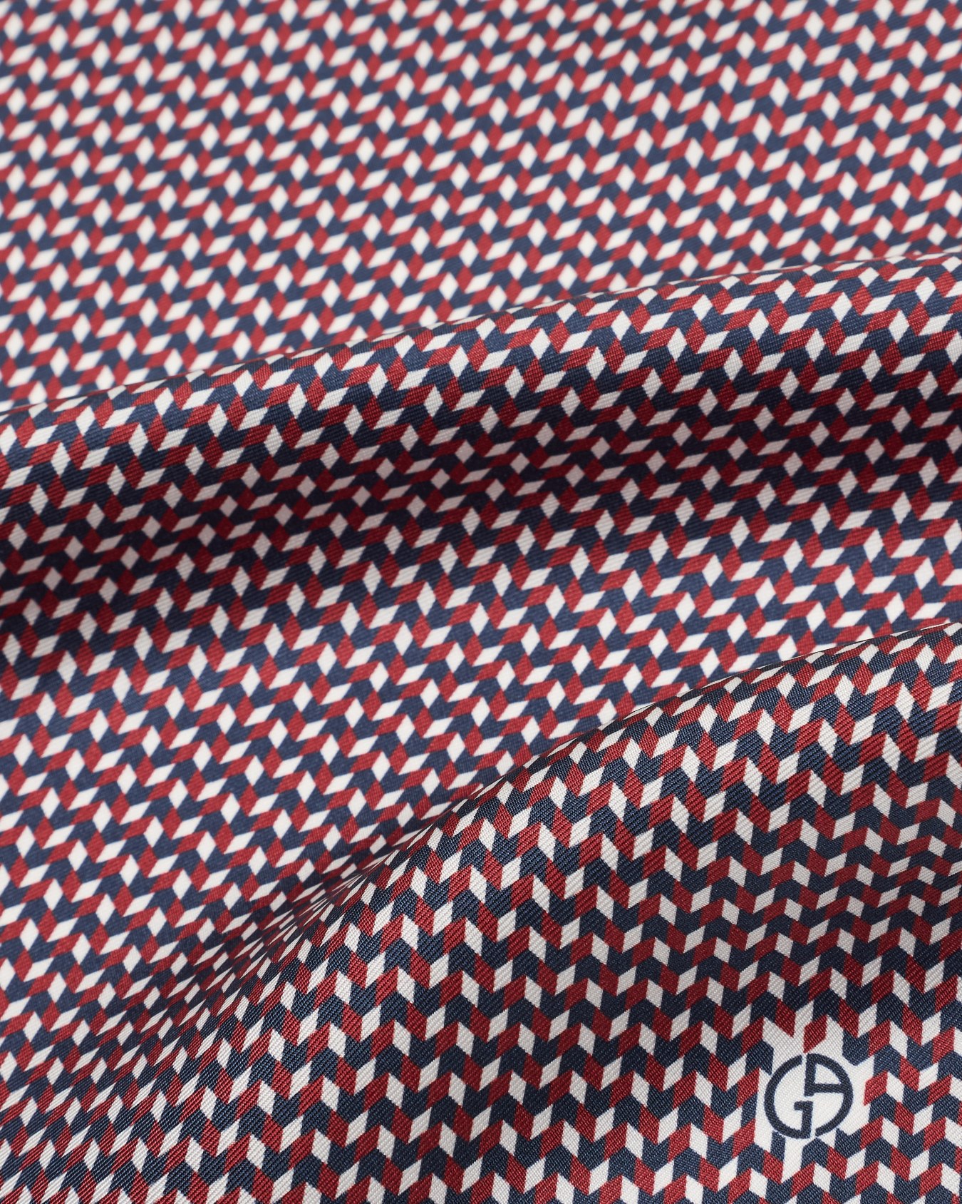 Pochette de costume en soie imprimée Diapositive 1