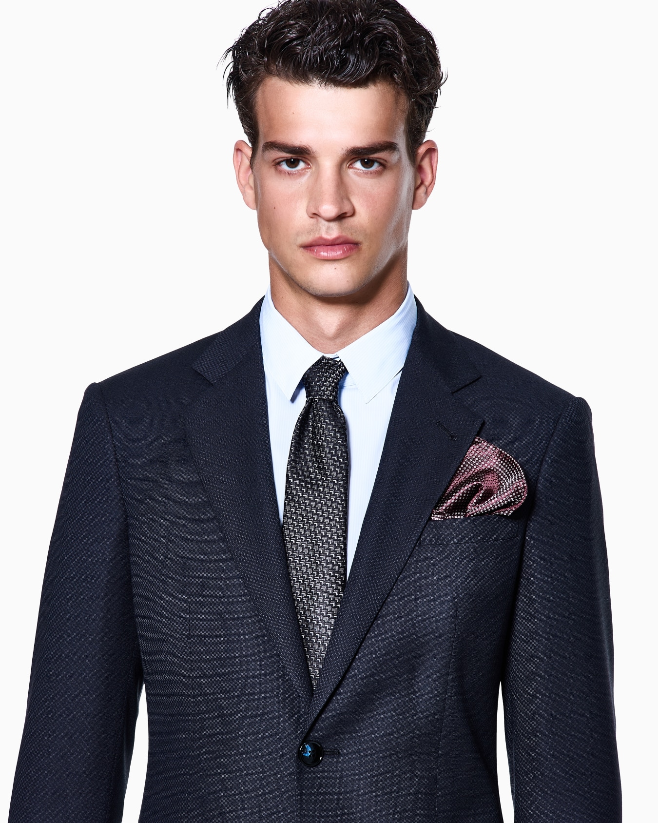 Geometric silk jacquard pocket square Slide 2