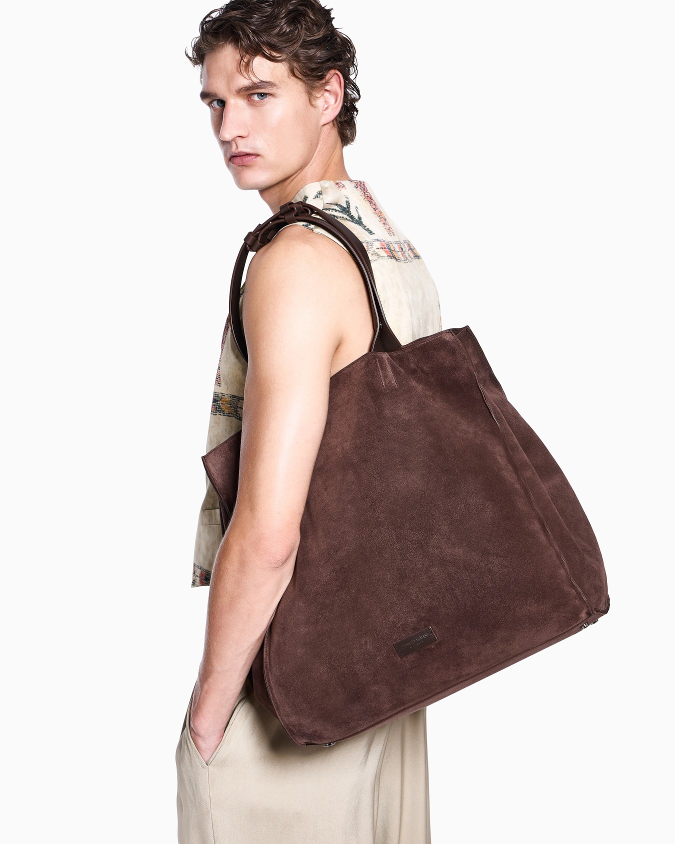 Suede shopper bag Slide 6