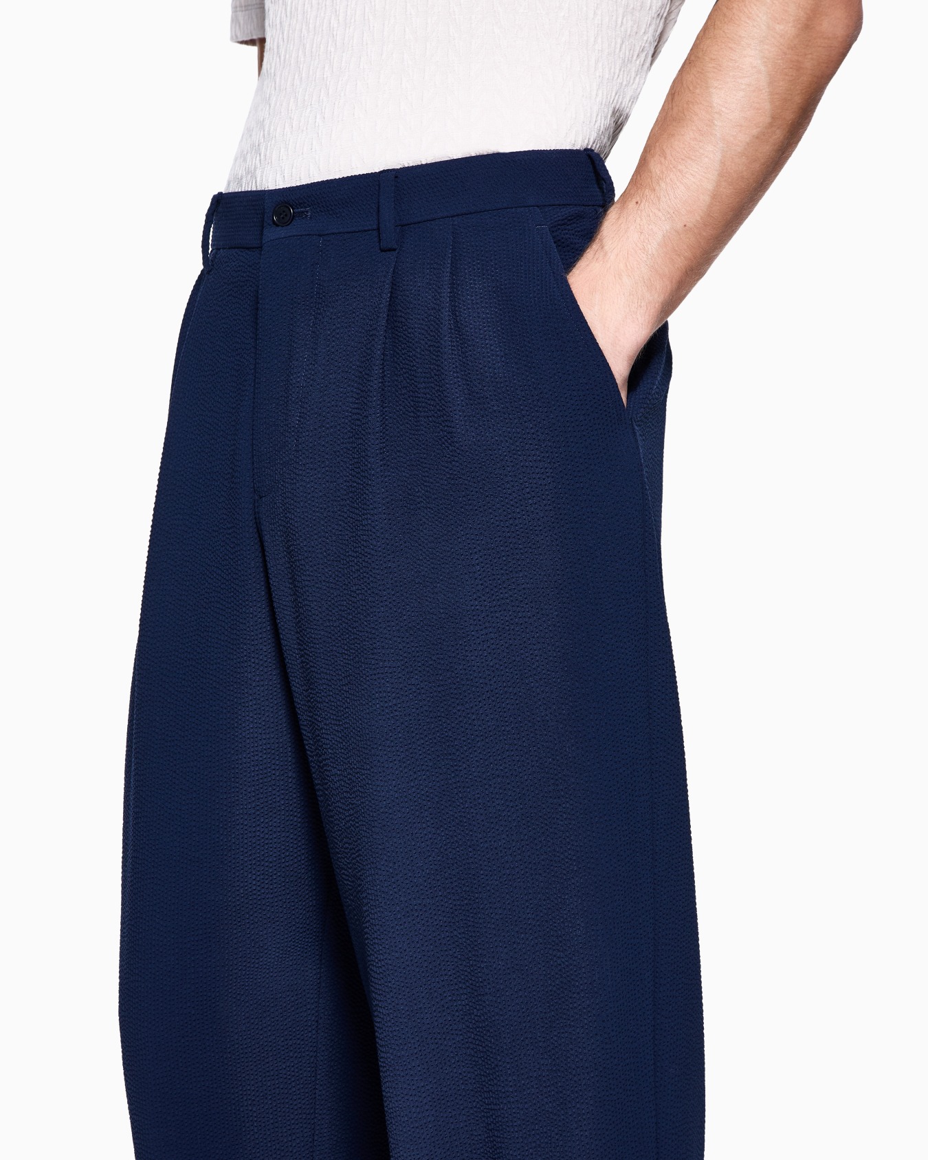 ASV stretch wool seersucker double-pleat trousers Slide 4