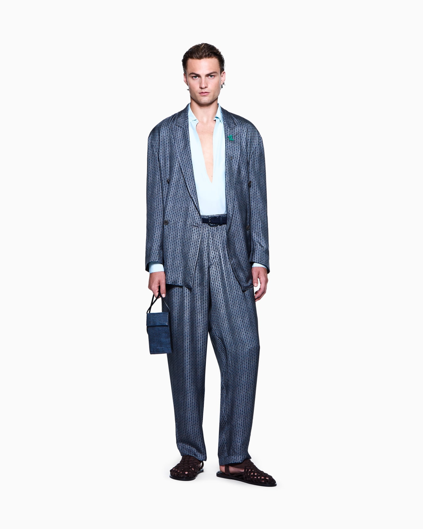 Pantaloni a due pinces in viscosa stampata Slide 1