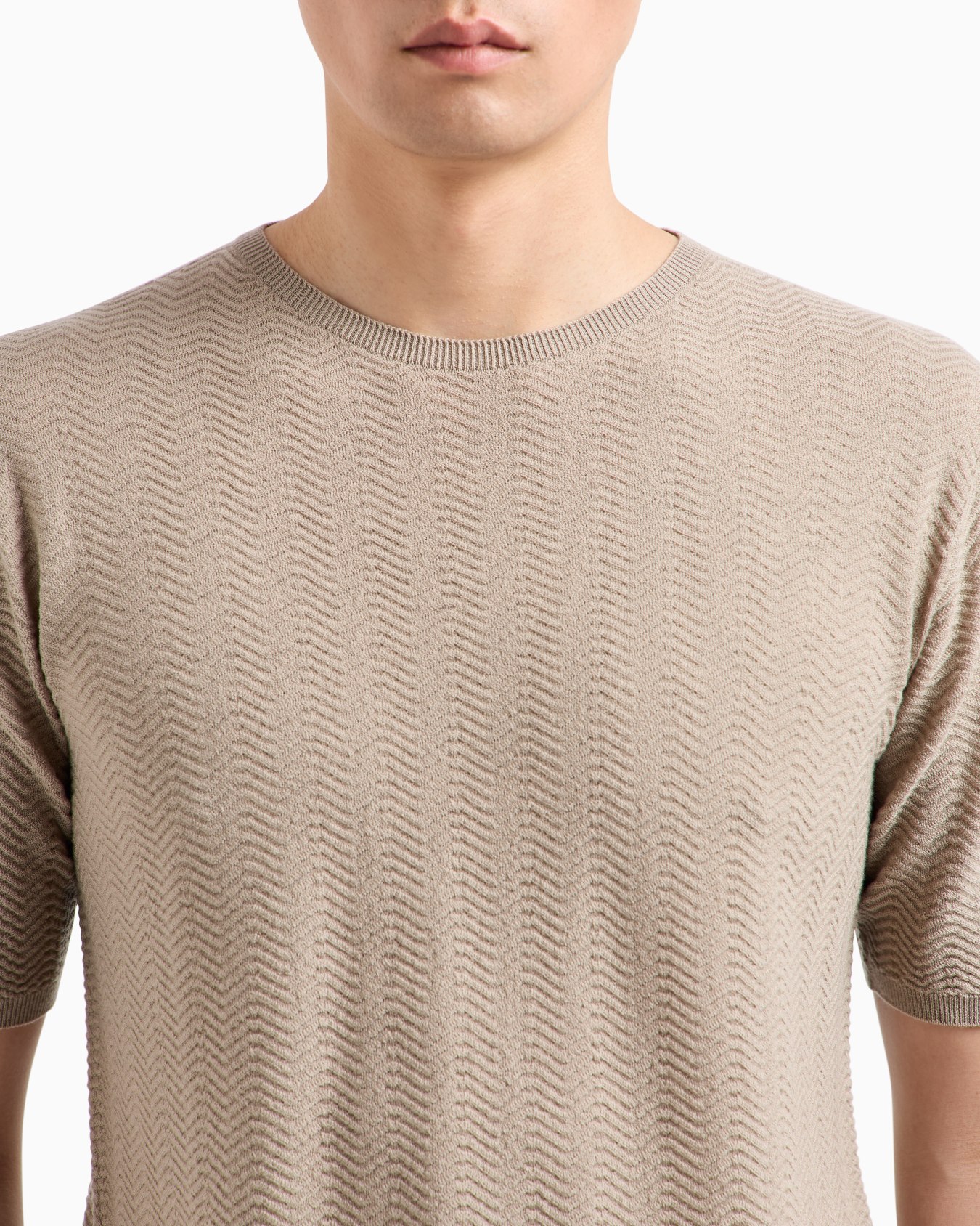 Chevron virgin wool, crew-neck jumper Slide 4