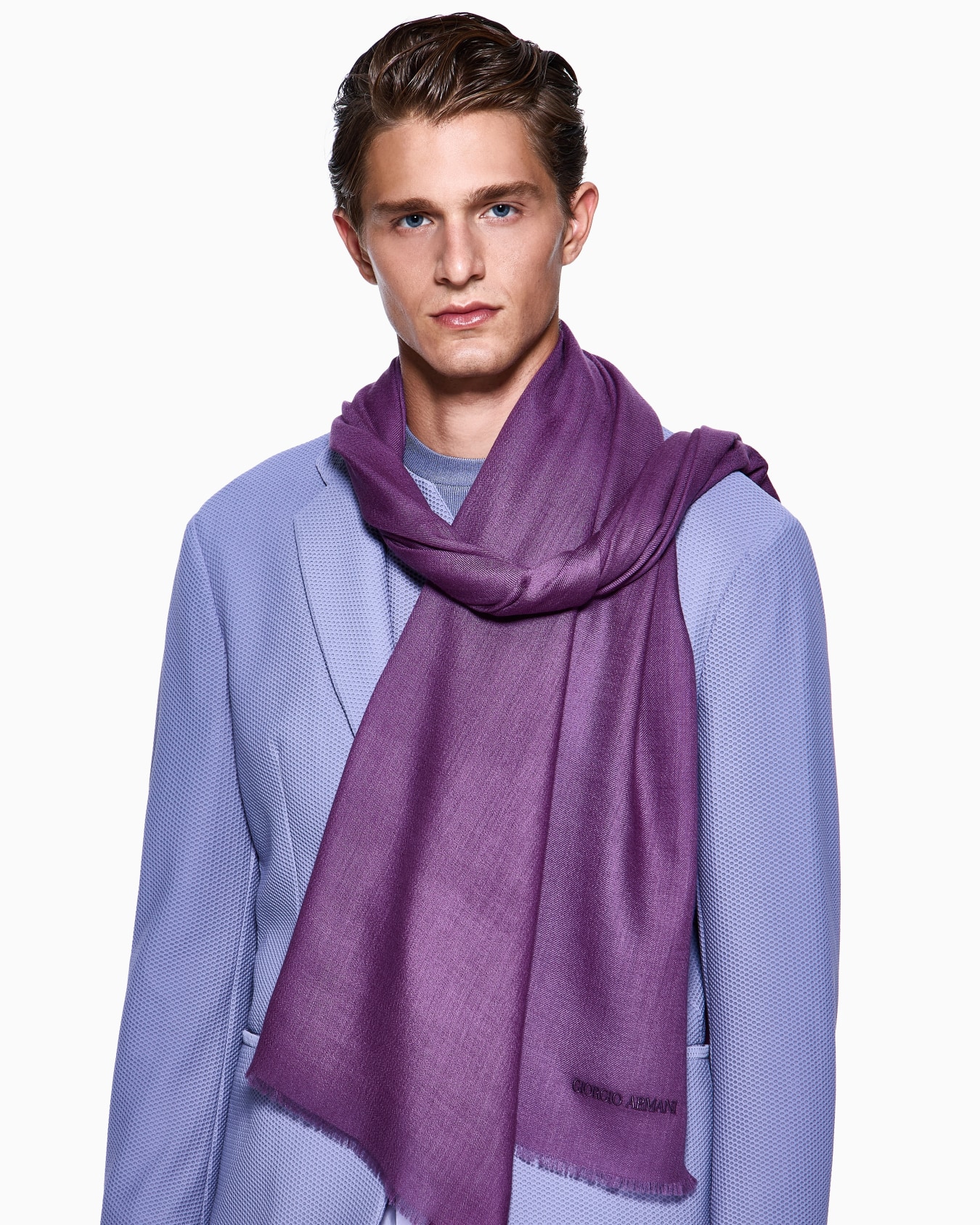 Cashmere stole  Slide 2