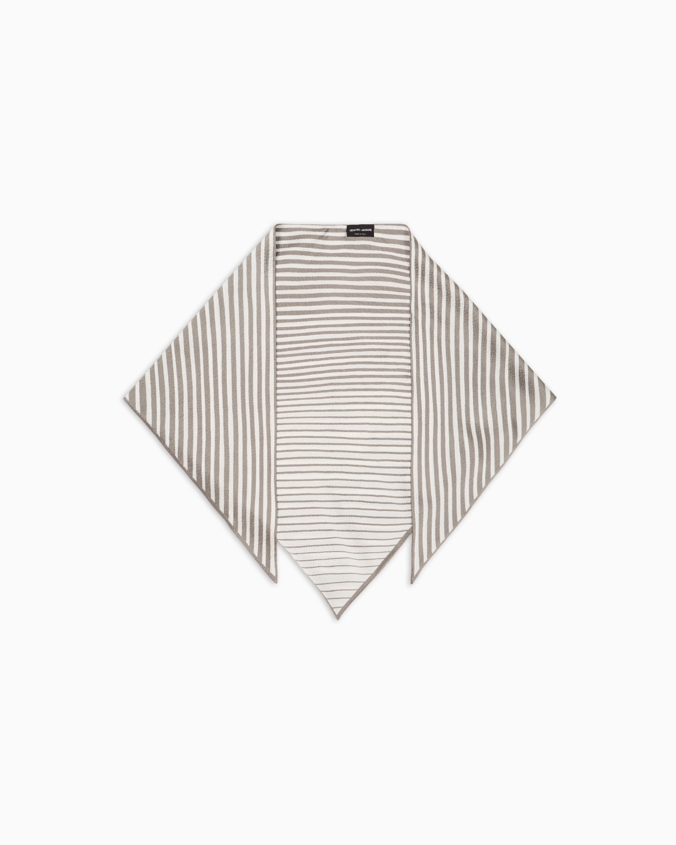 Printed silk foulard  Slide 0