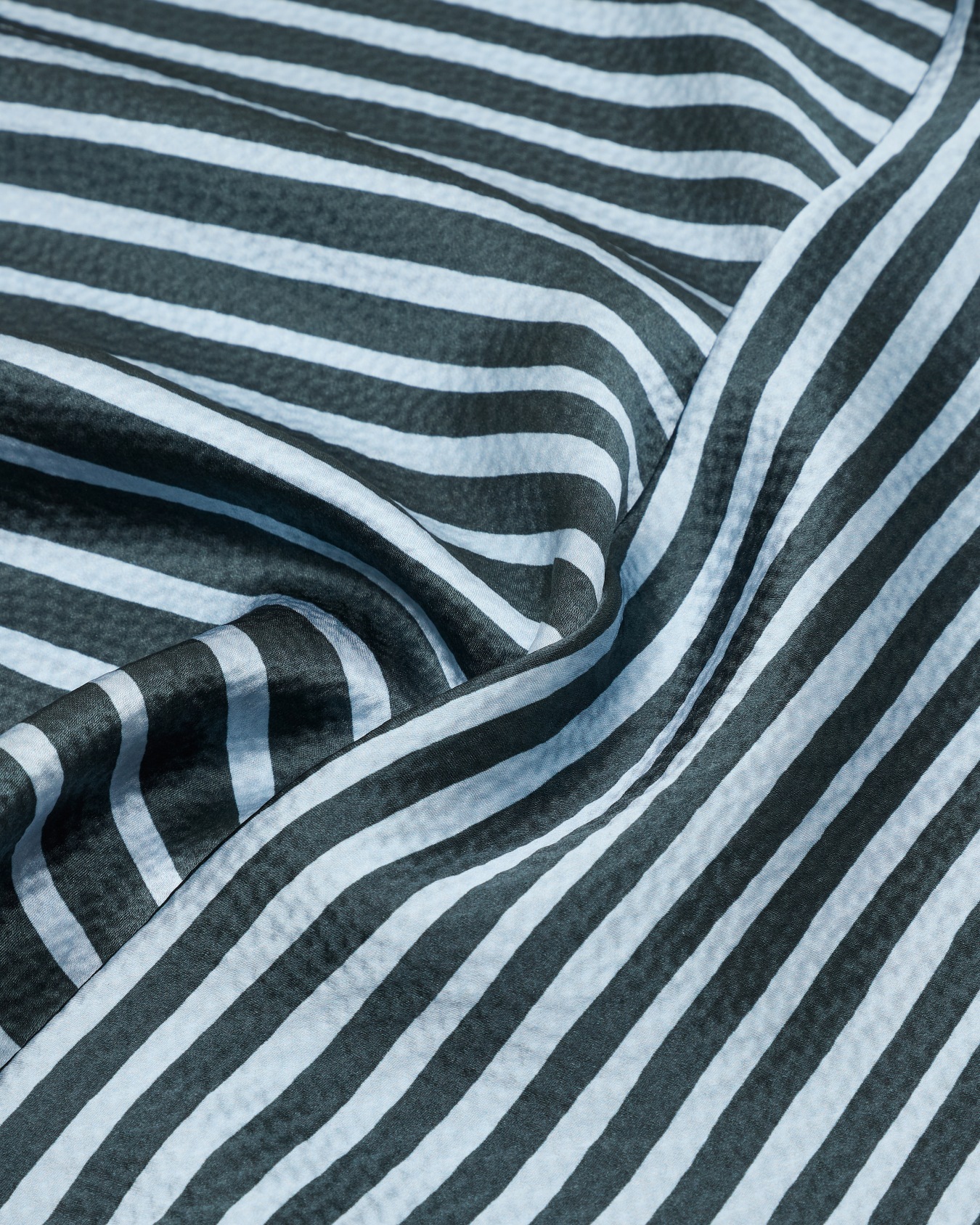 Printed silk foulard  Slide 1