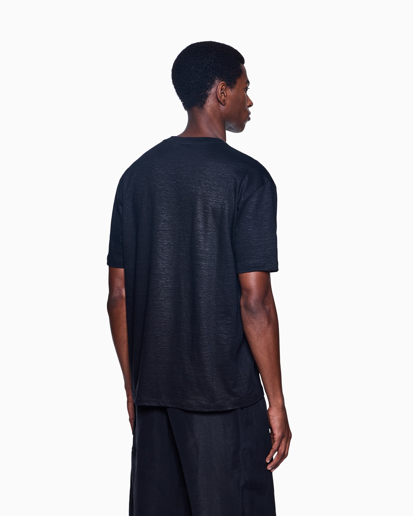 Stretch-linen crew-neck T-shirt Slide 2