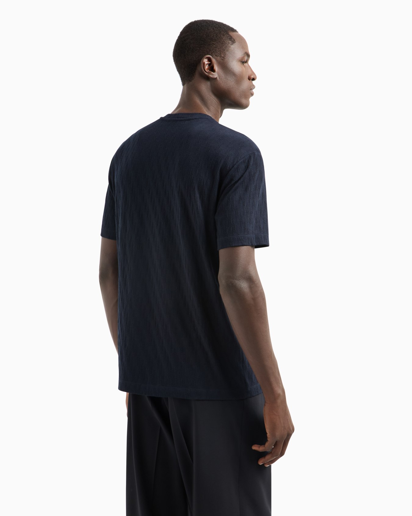 Camiseta de cuello redondo en mezcla de viscosa elástica Diapositiva 2
