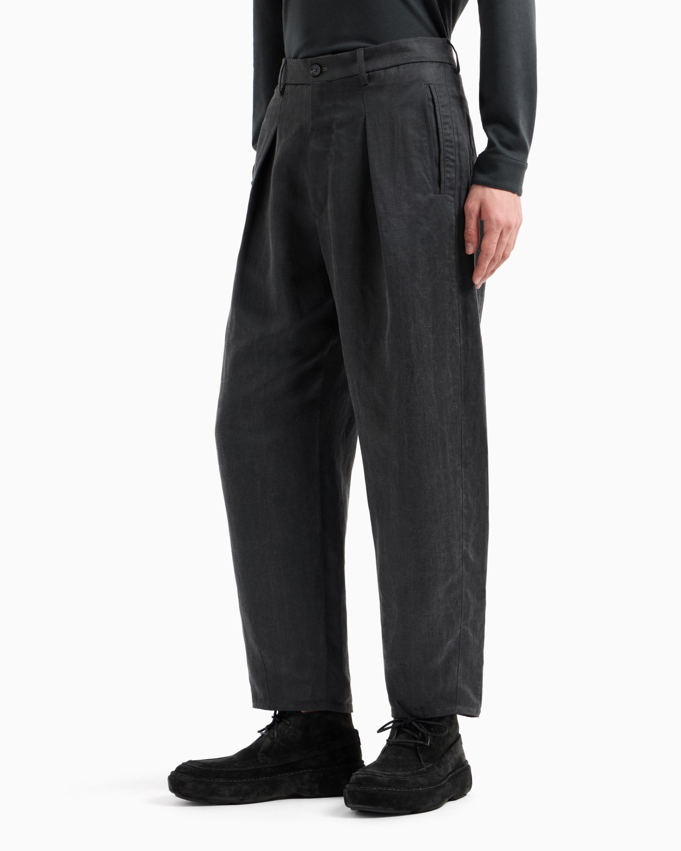 Pantalon à une pince en toile de lyocell et lin effet délavé Diapositive 4