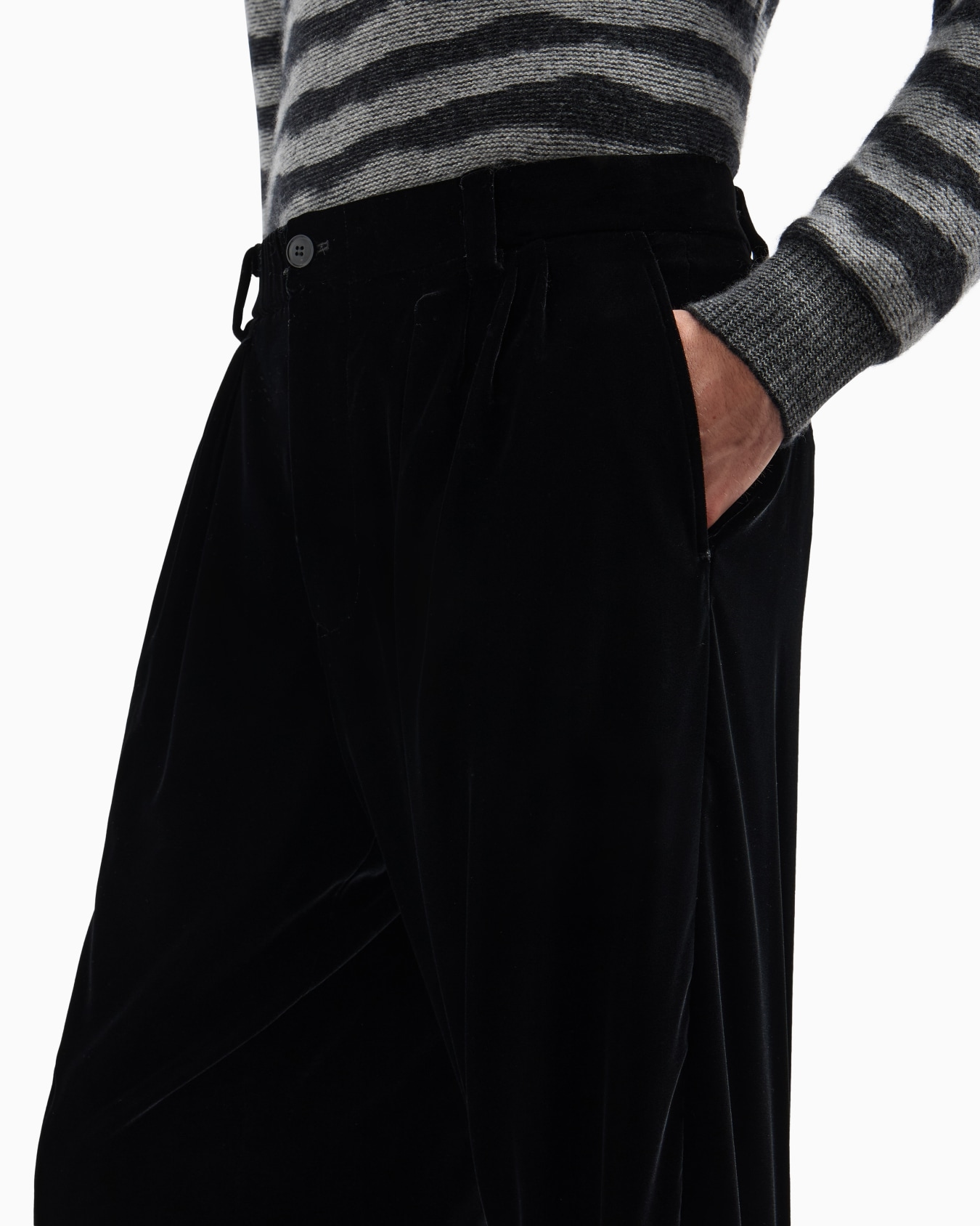 Double-darted velvet trousers Slide 4