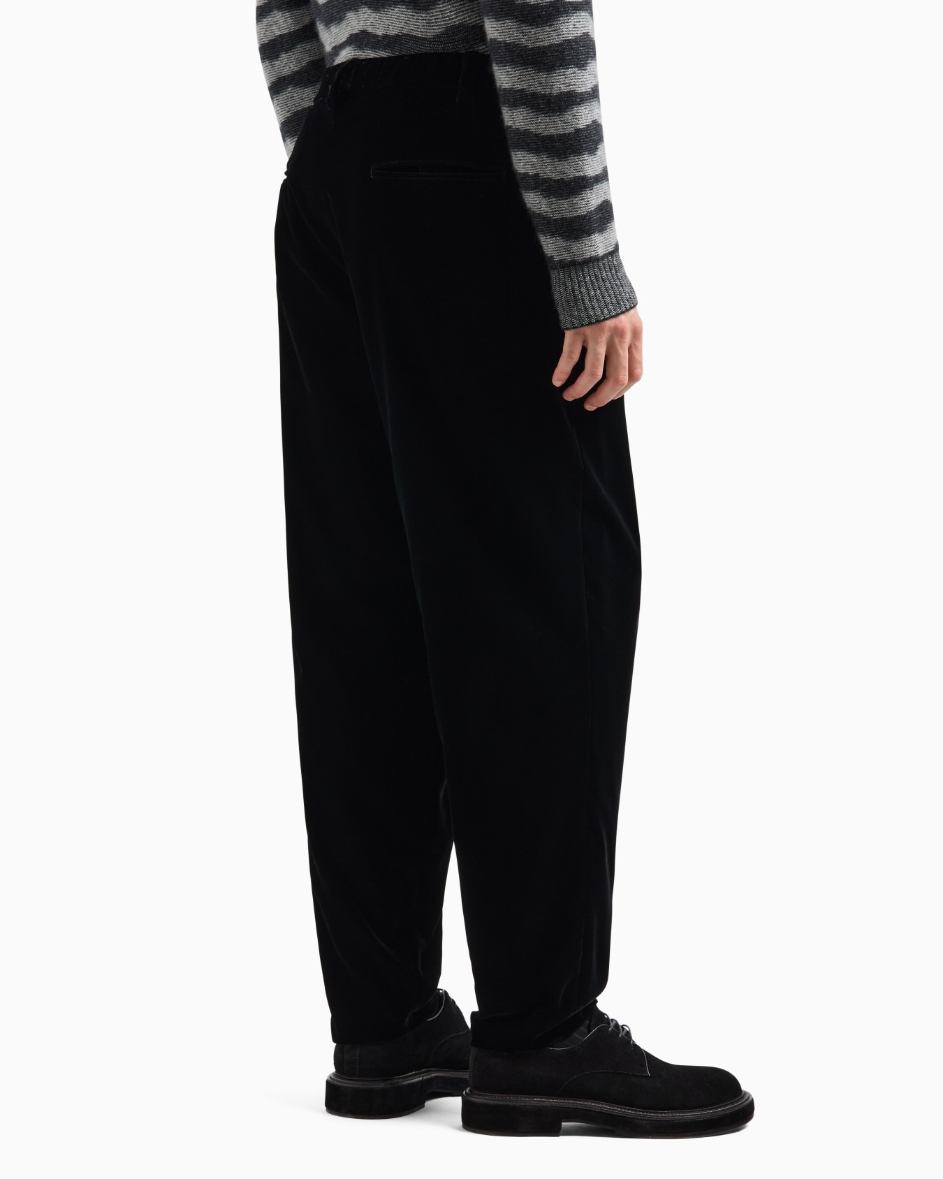 Double-darted velvet trousers Slide 2