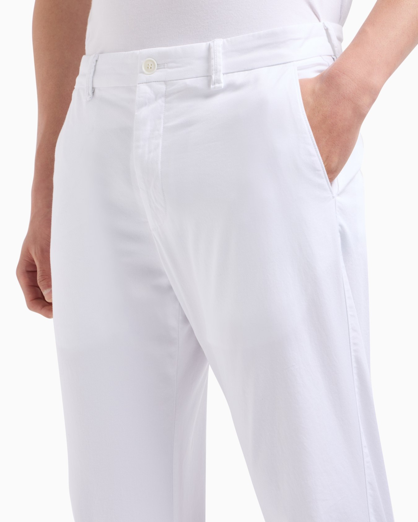 Flat-front trousers in stretch-cotton gabardine Slide 4