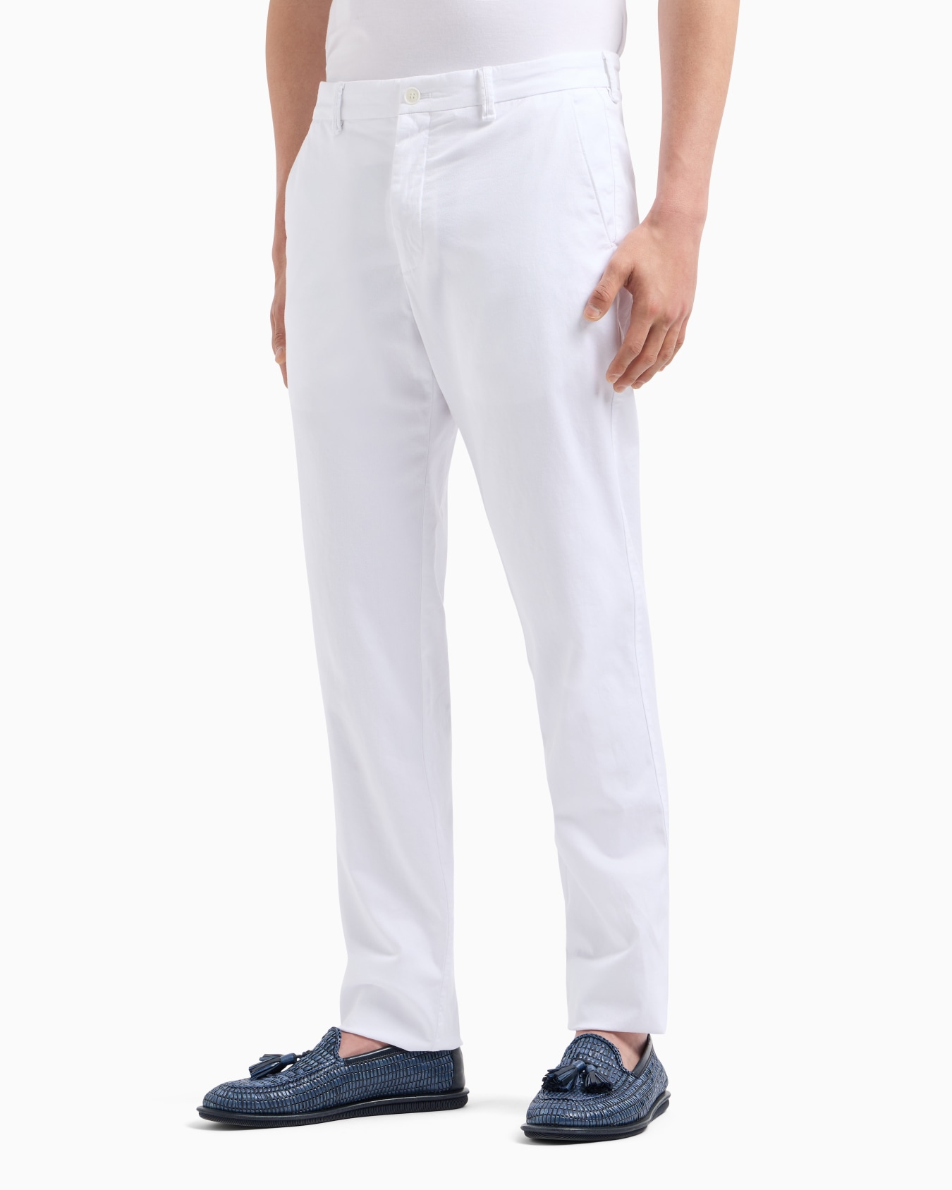 Flat-front trousers in stretch-cotton gabardine Slide 3