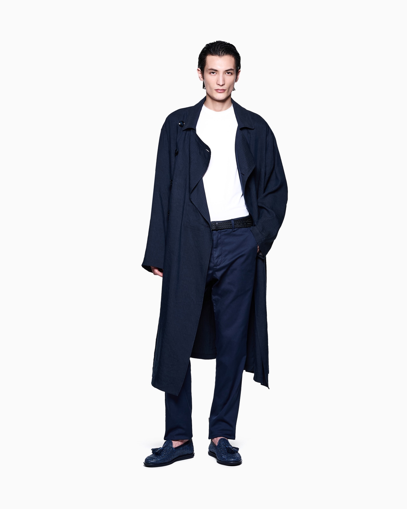 Flat-front trousers in stretch-cotton gabardine Slide 1