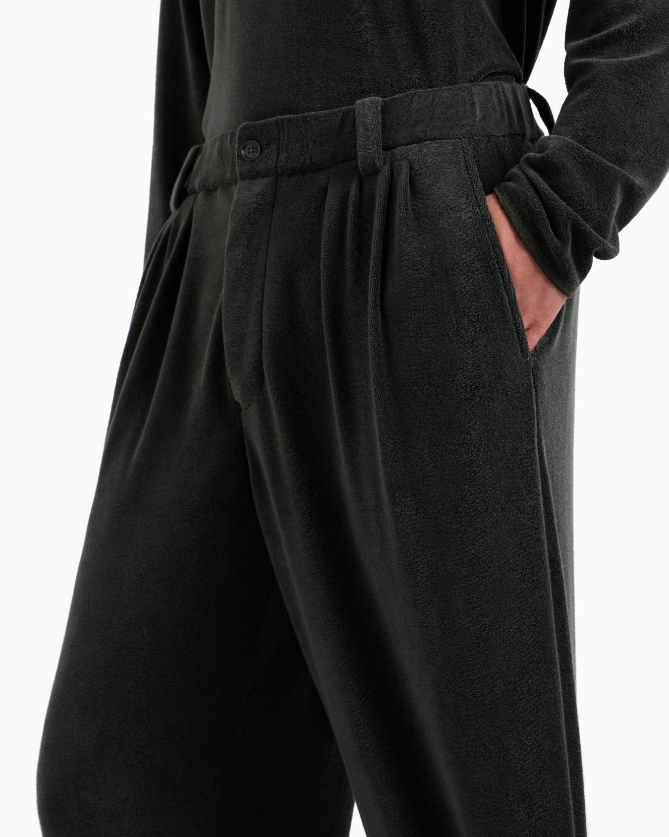Cotton-blend single-darted trousers Slide 5