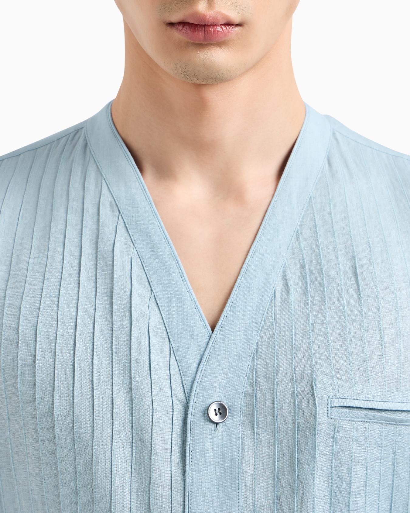 Regular-fit linen shirt with front ribs Slide 4