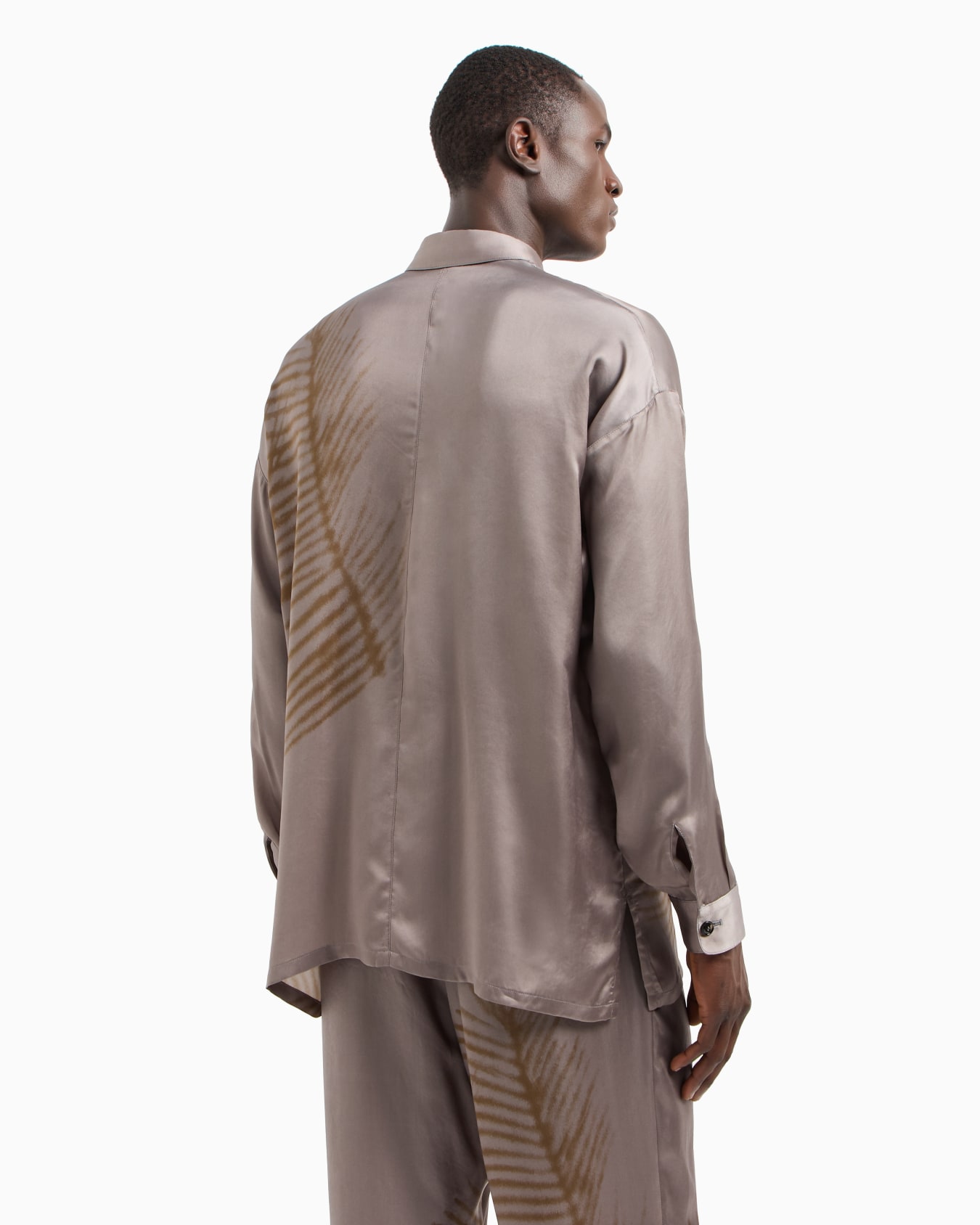 Hemdjacke aus bedrucktem Cupro Folie 2