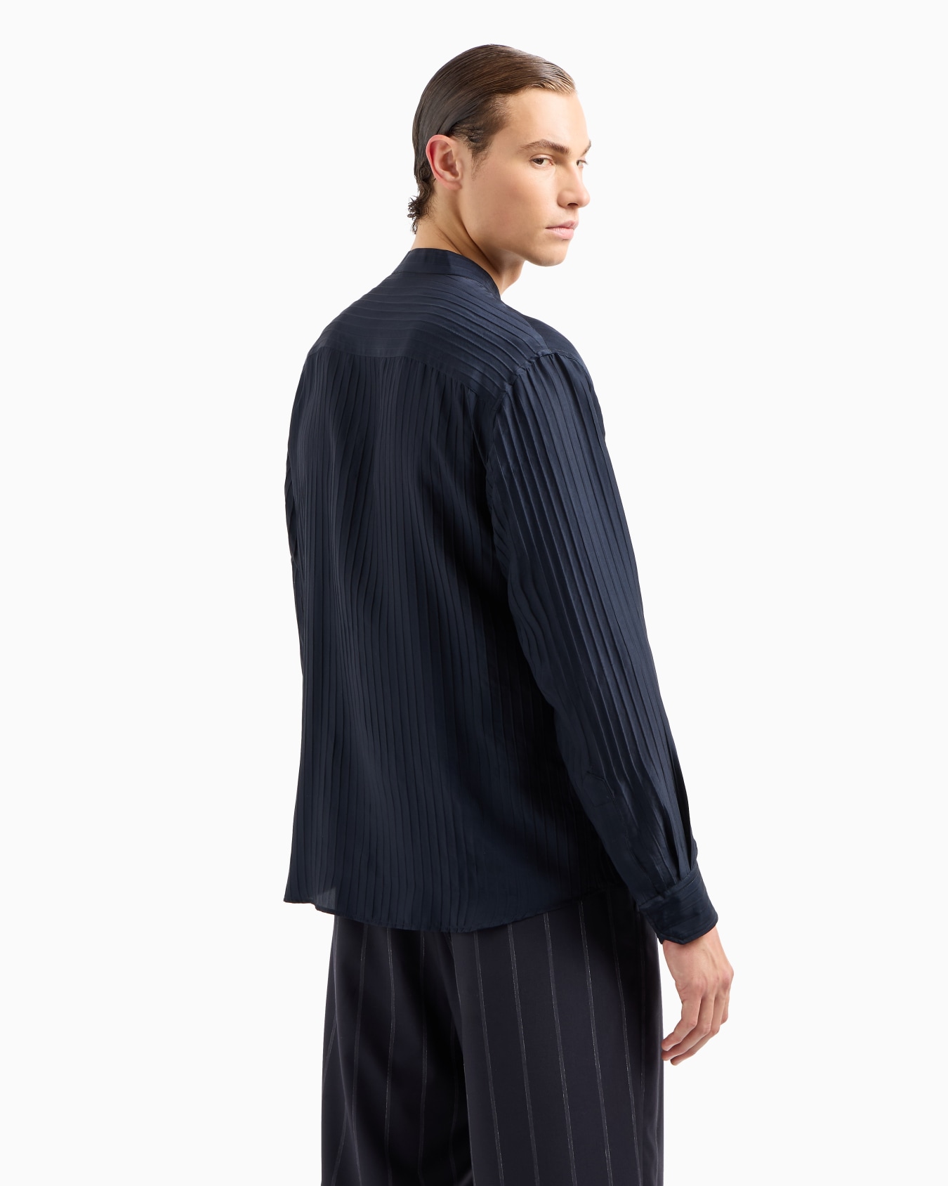 Viscose and silk jacquard shirt Slide 2