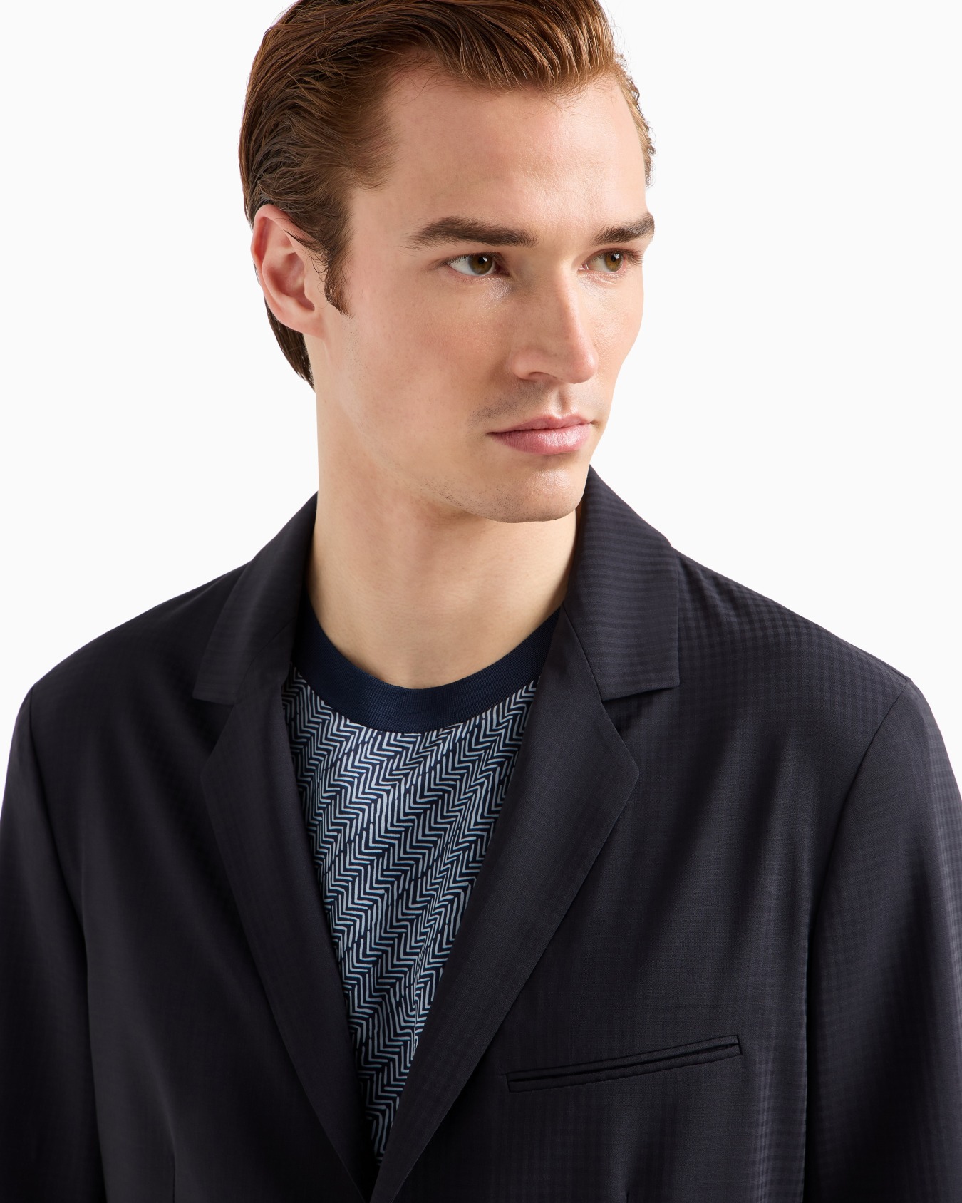 Single-breasted, virgin-wool jacket  Slide 4