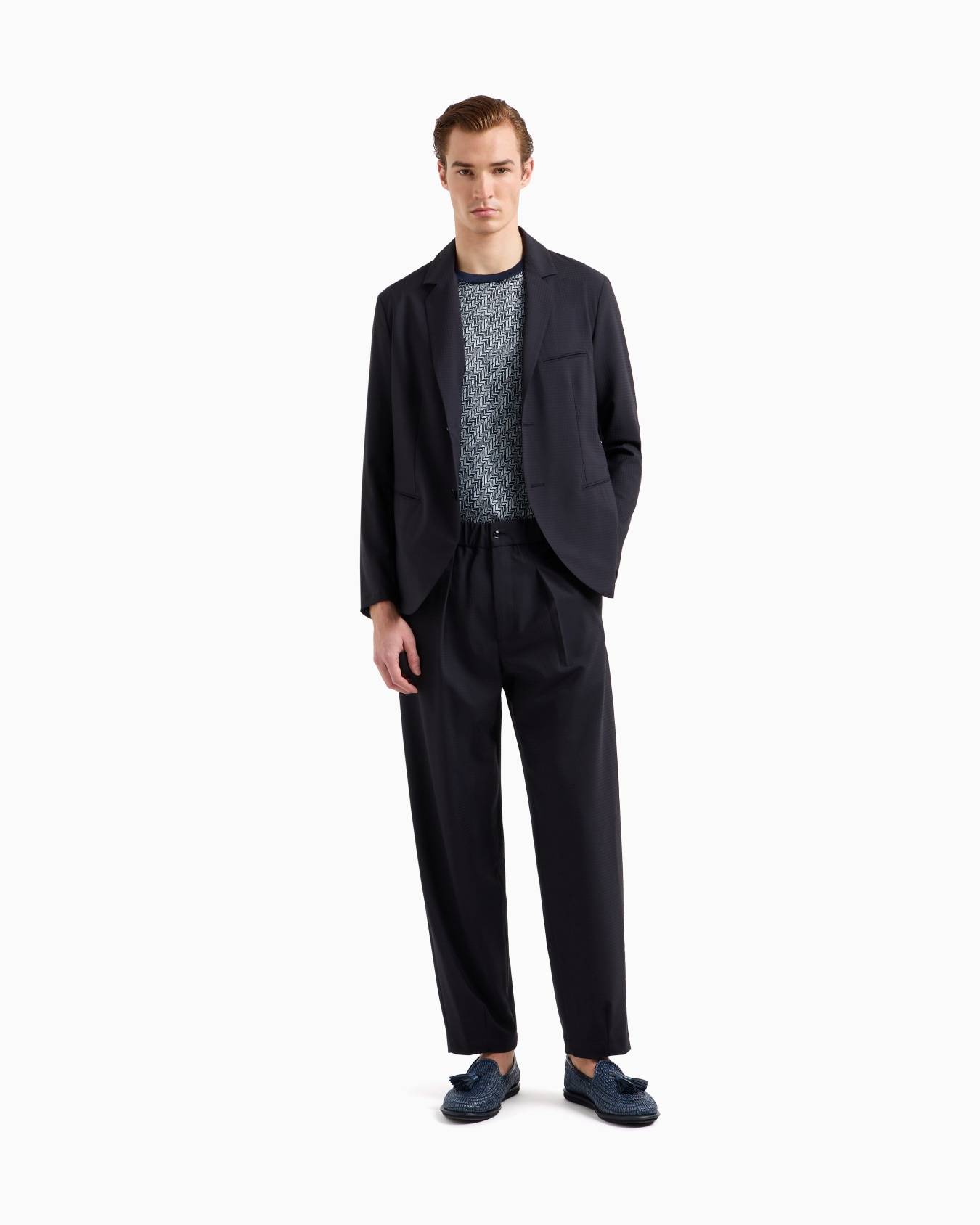 Single-breasted, virgin-wool jacket  Slide 1