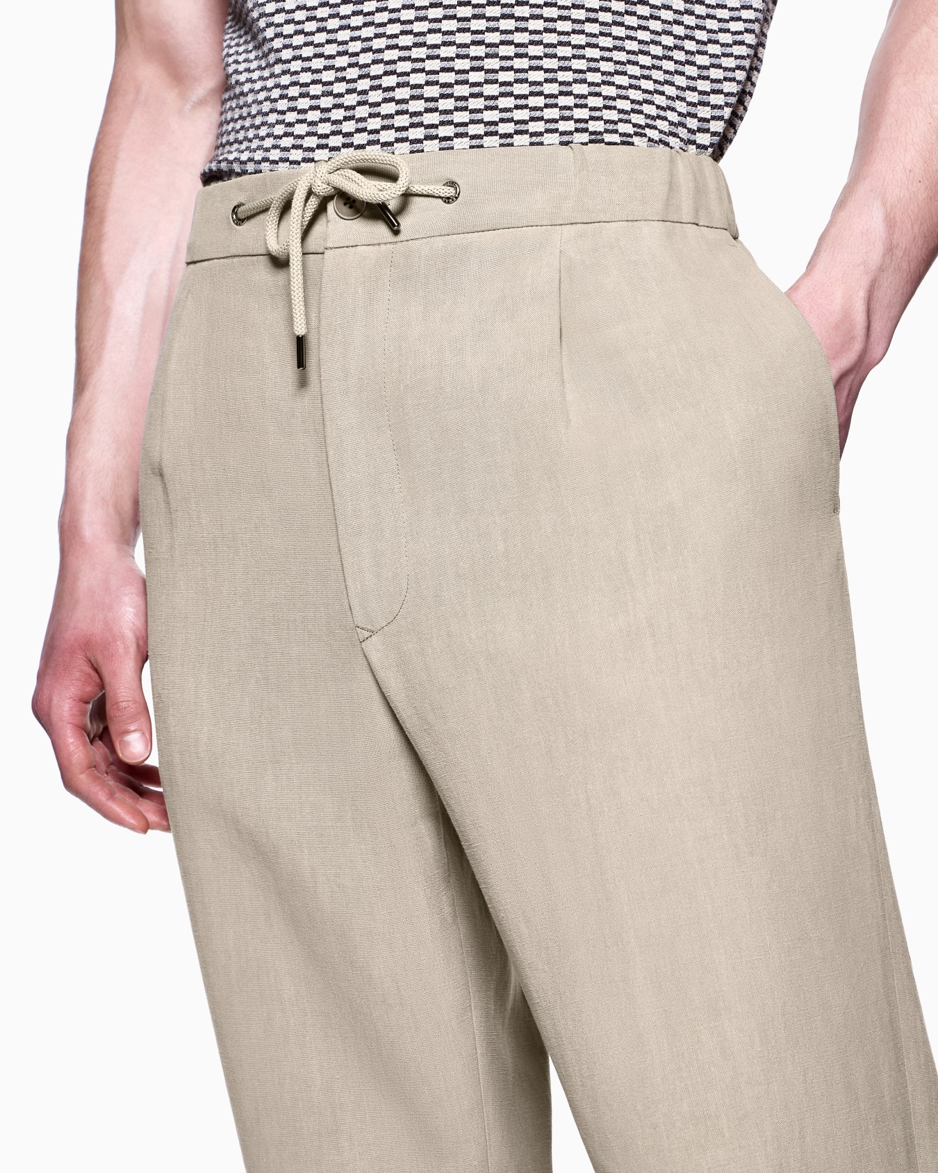 Single-pleat, linen-canvas trousers Slide 4