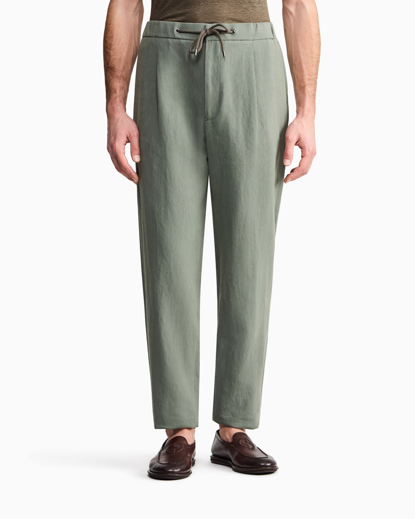 Single-pleat, linen-canvas trousers Slide 3