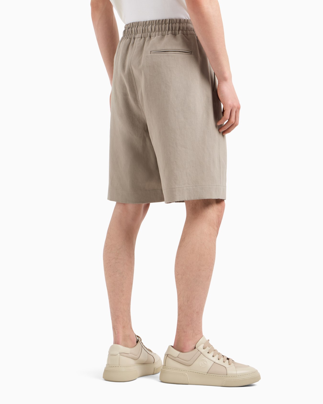 Linen canvas flat-front Bermuda shorts Slide 2